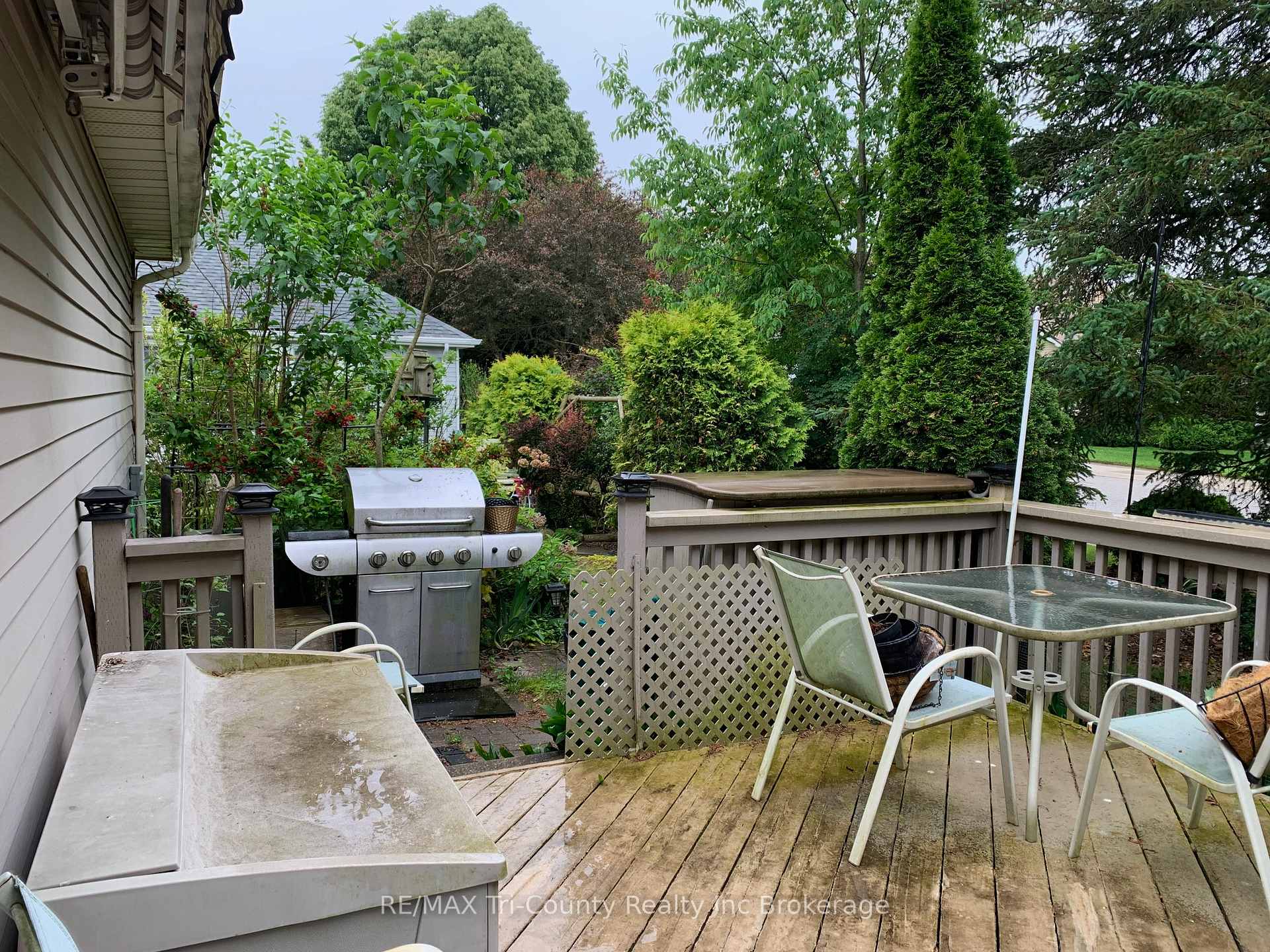 Photo 6 of 36 Sinclair Drive, Tillsonburg — HOMEH