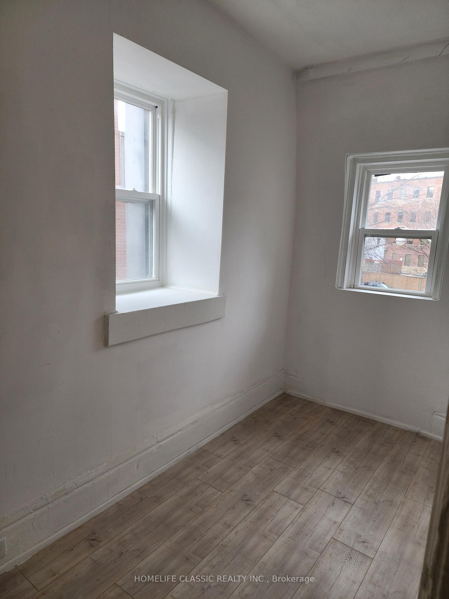 Photo 5 of Unit 1, 498 King Street E, Toronto, Moss Park — HOMEH