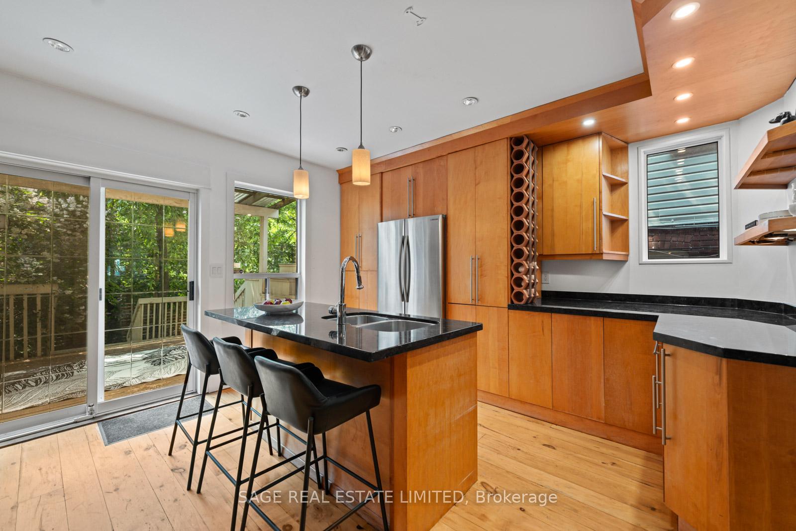 Photo 13 of 106 Bellefair Avenue, Toronto, The Beaches — HOMEH