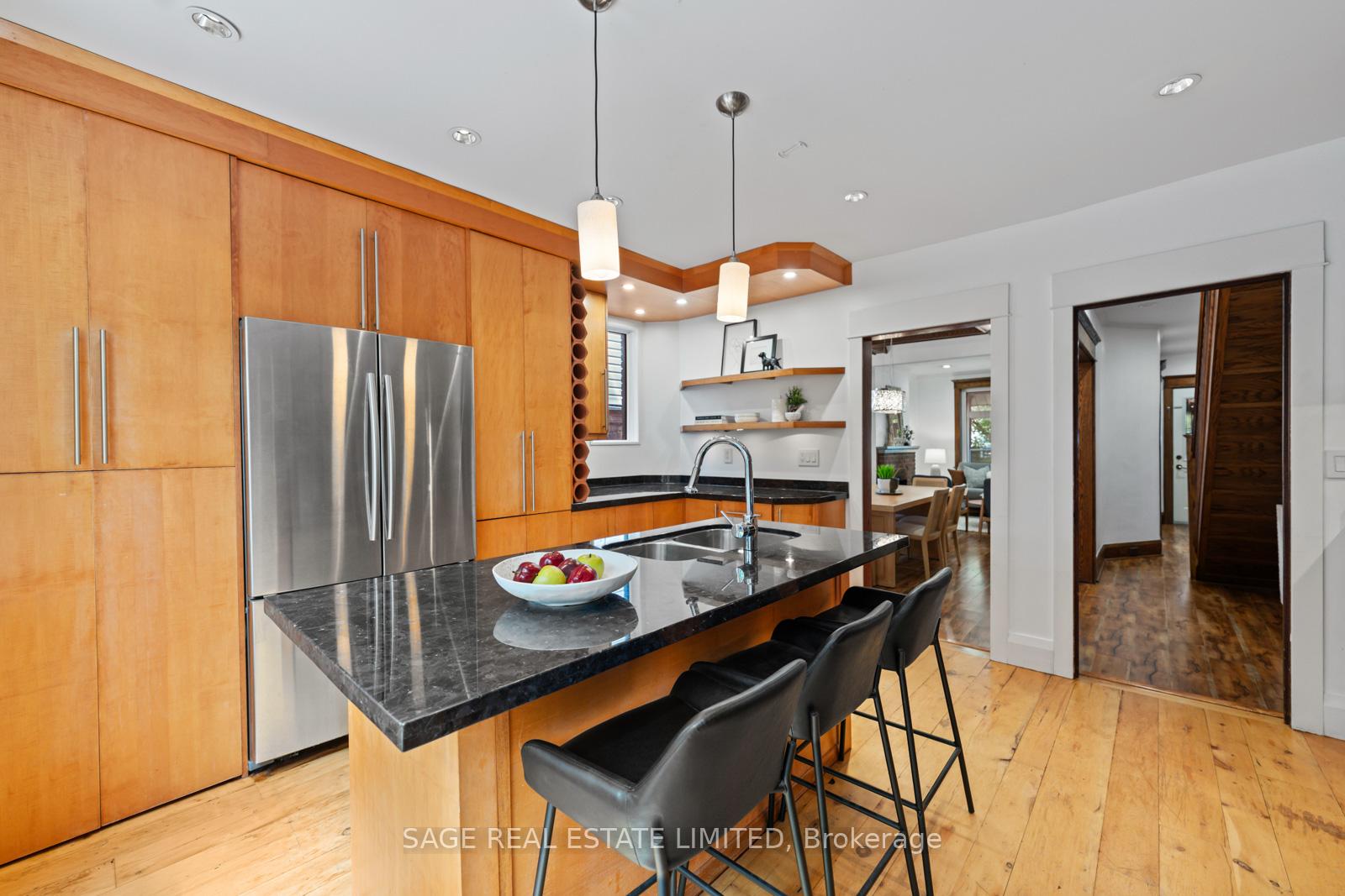 Photo 14 of 106 Bellefair Avenue, Toronto, The Beaches — HOMEH