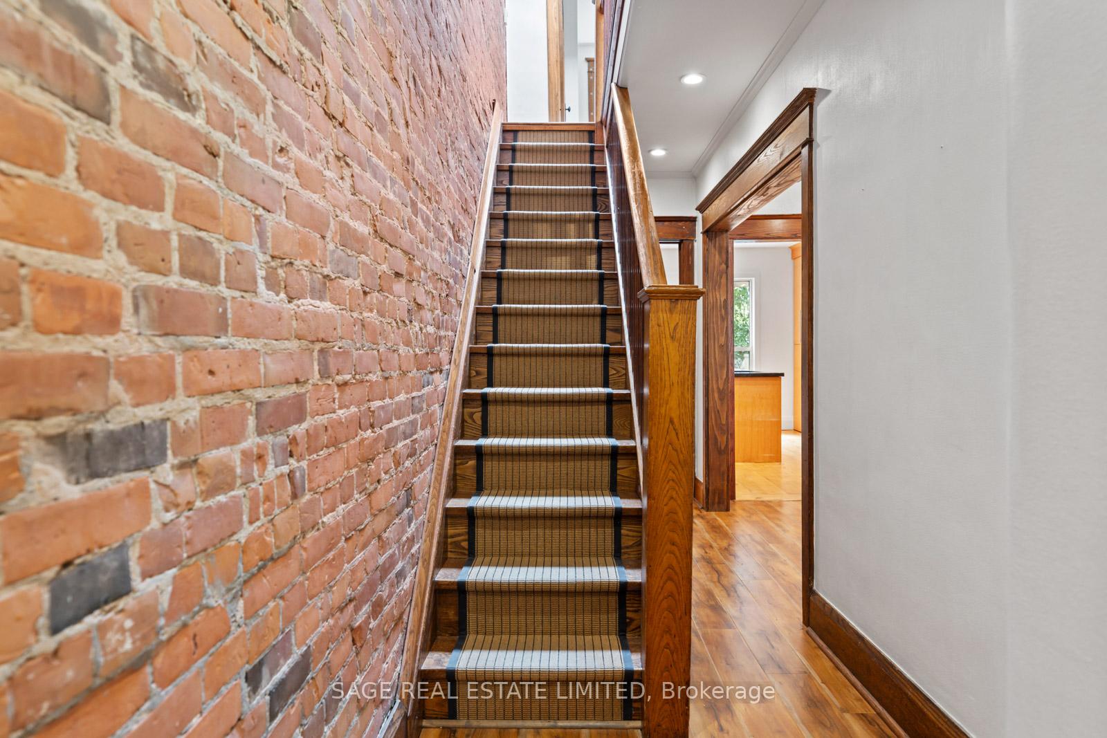 Photo 16 of 106 Bellefair Avenue, Toronto, The Beaches — HOMEH