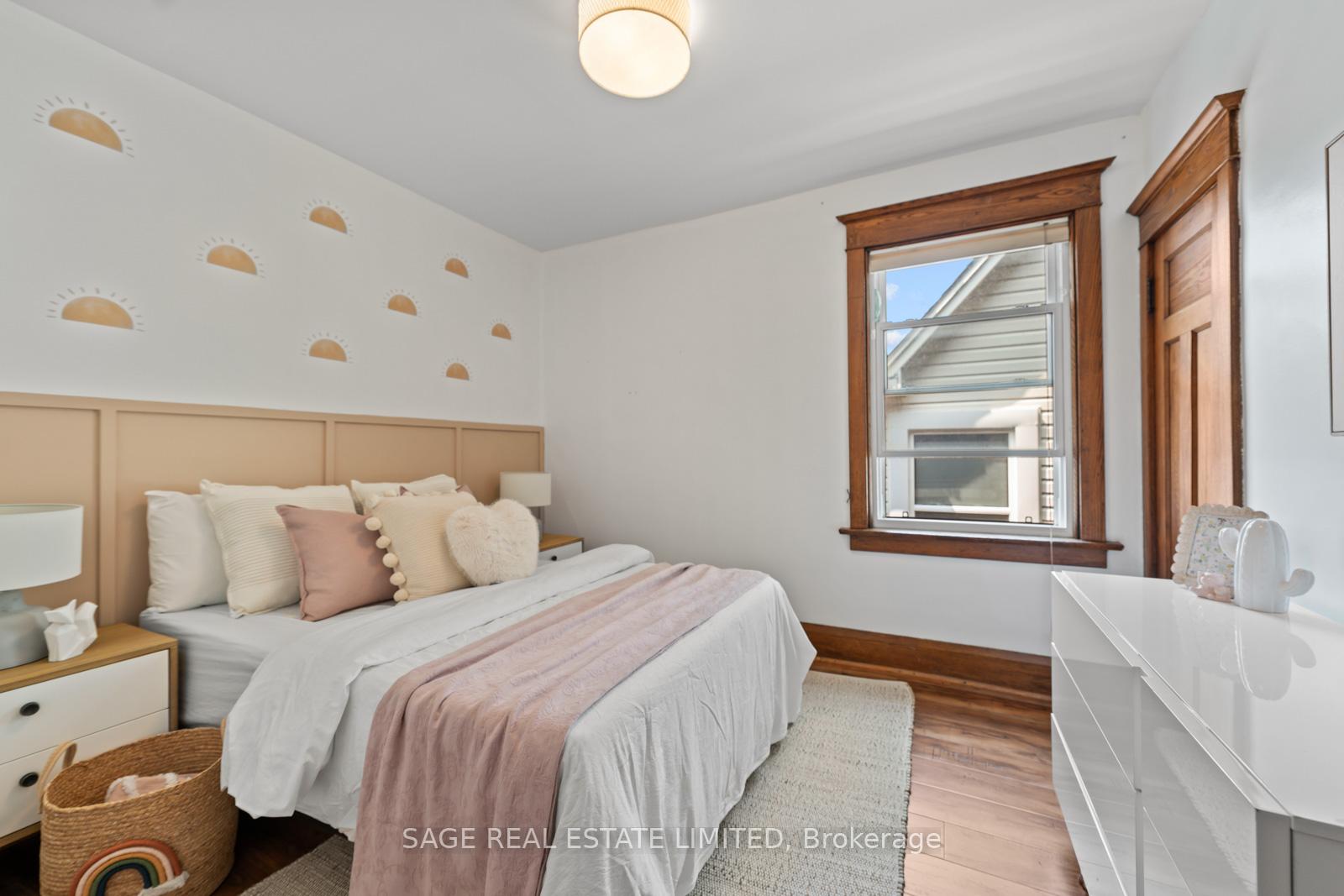 Photo 24 of 106 Bellefair Avenue, Toronto, The Beaches — HOMEH