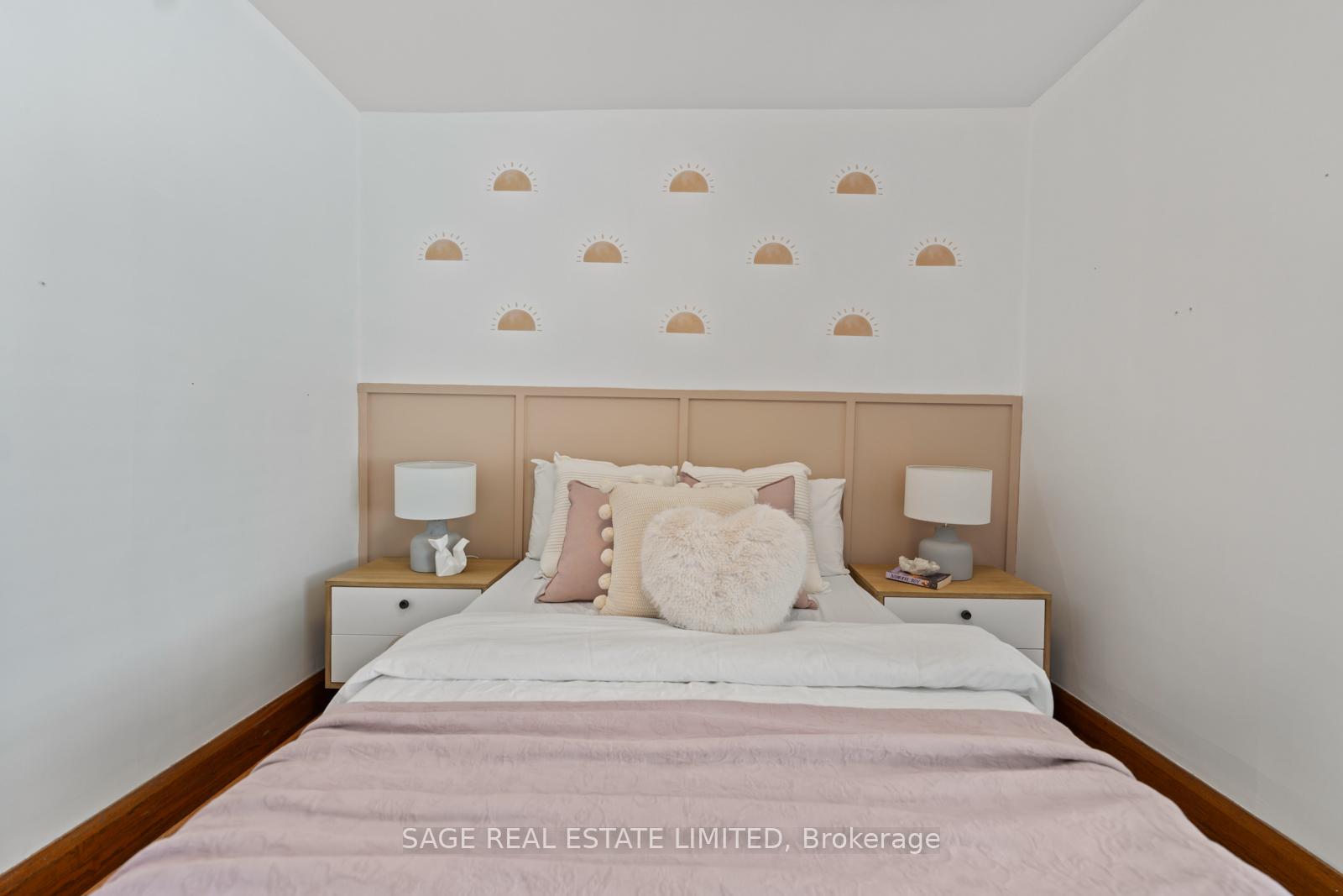 Photo 25 of 106 Bellefair Avenue, Toronto, The Beaches — HOMEH