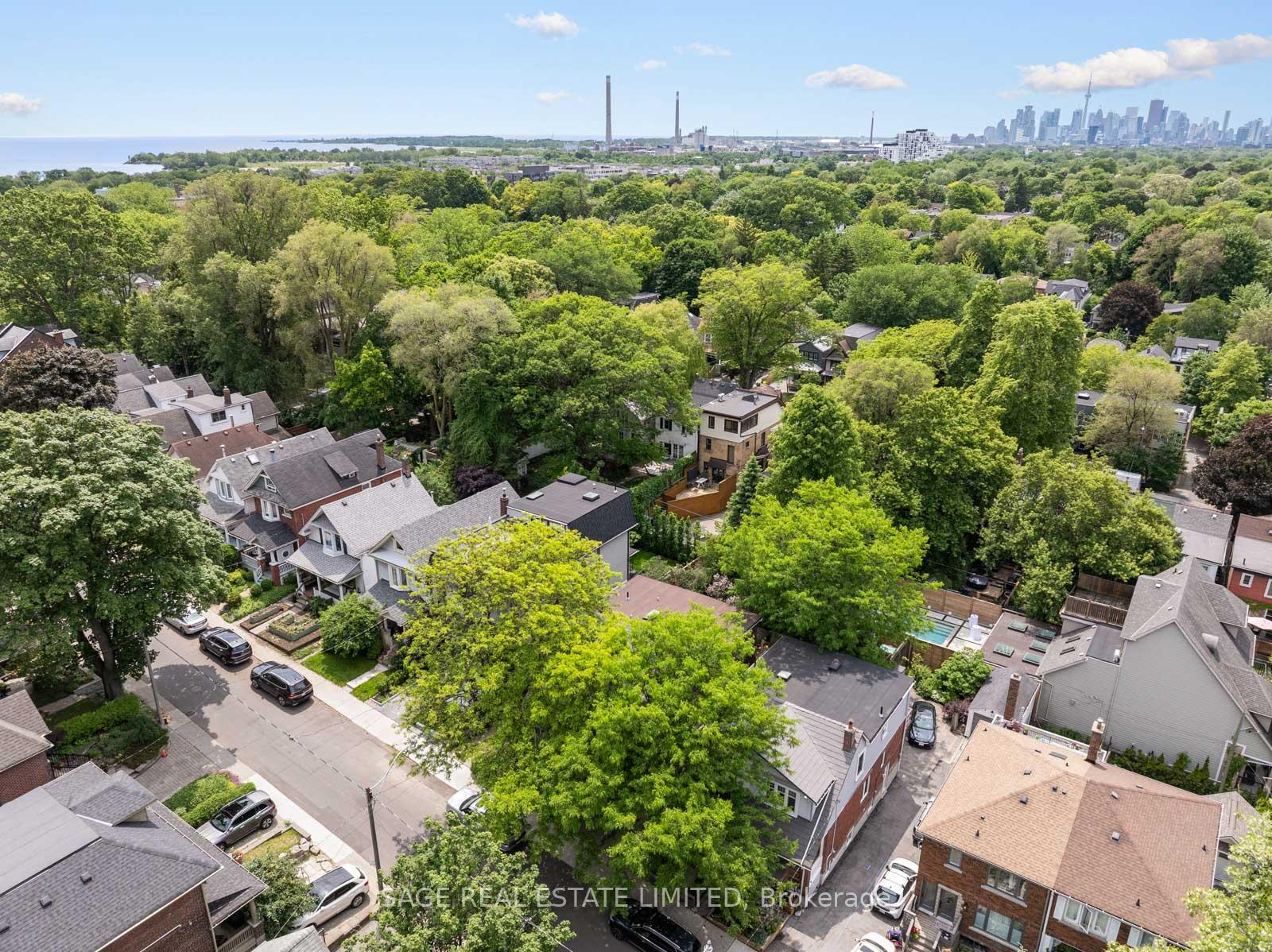 Photo 40 of 106 Bellefair Avenue, Toronto, The Beaches — HOMEH