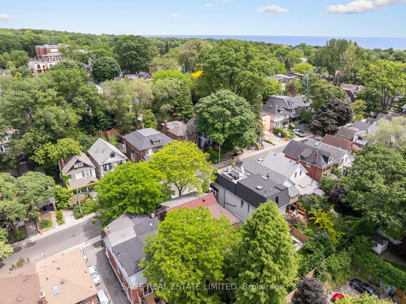 Photo 41 of 106 Bellefair Avenue, Toronto, The Beaches — HOMEH
