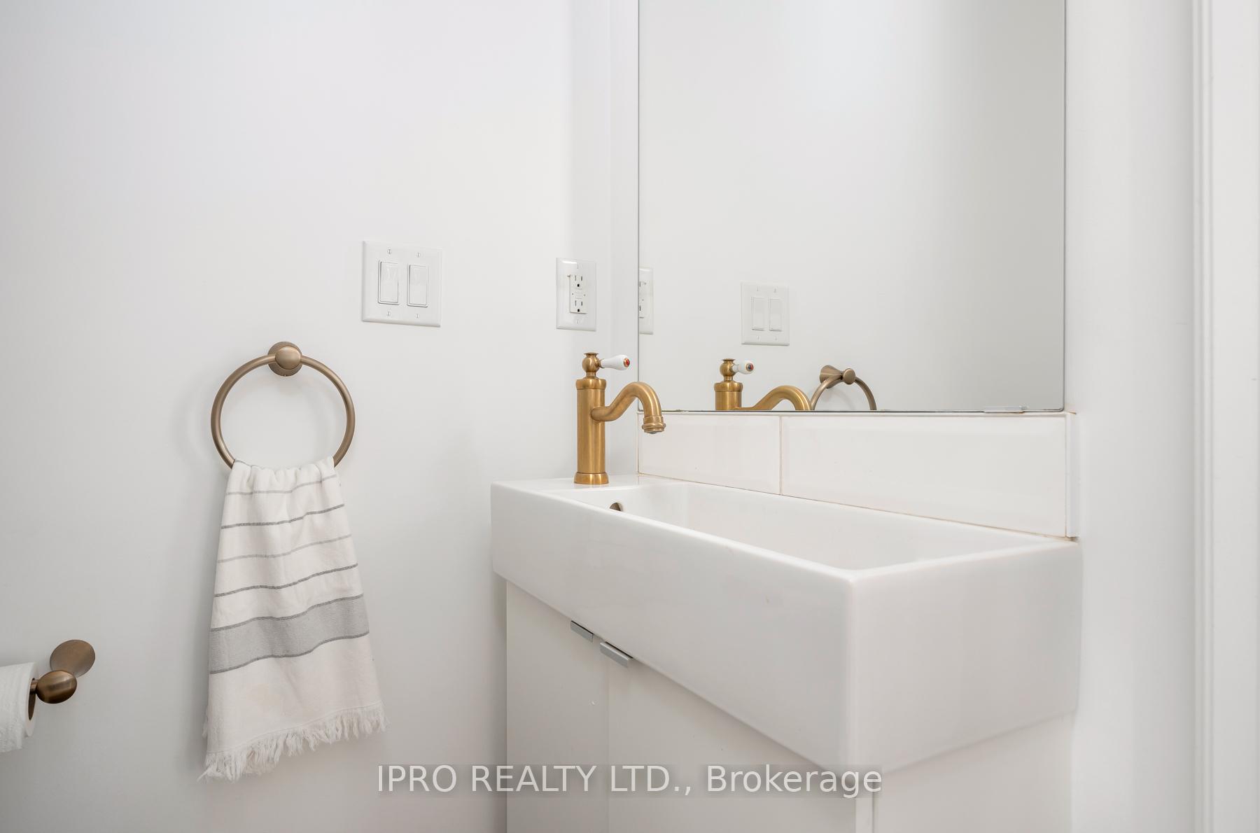 Photo 65 of 273 Strathmore Boulevard, Toronto, Danforth — HOMEH