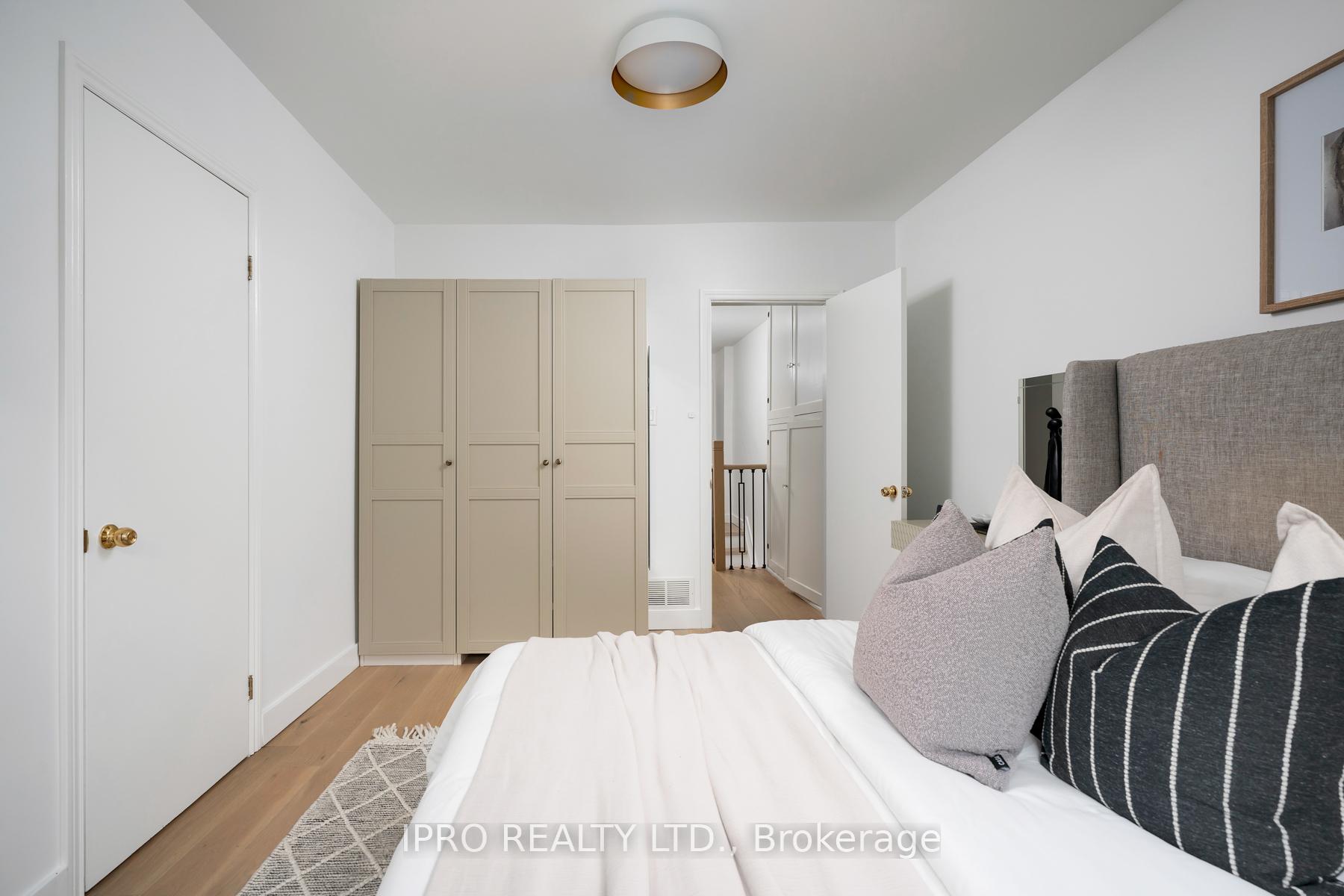 Photo 49 of 273 Strathmore Boulevard, Toronto, Danforth — HOMEH