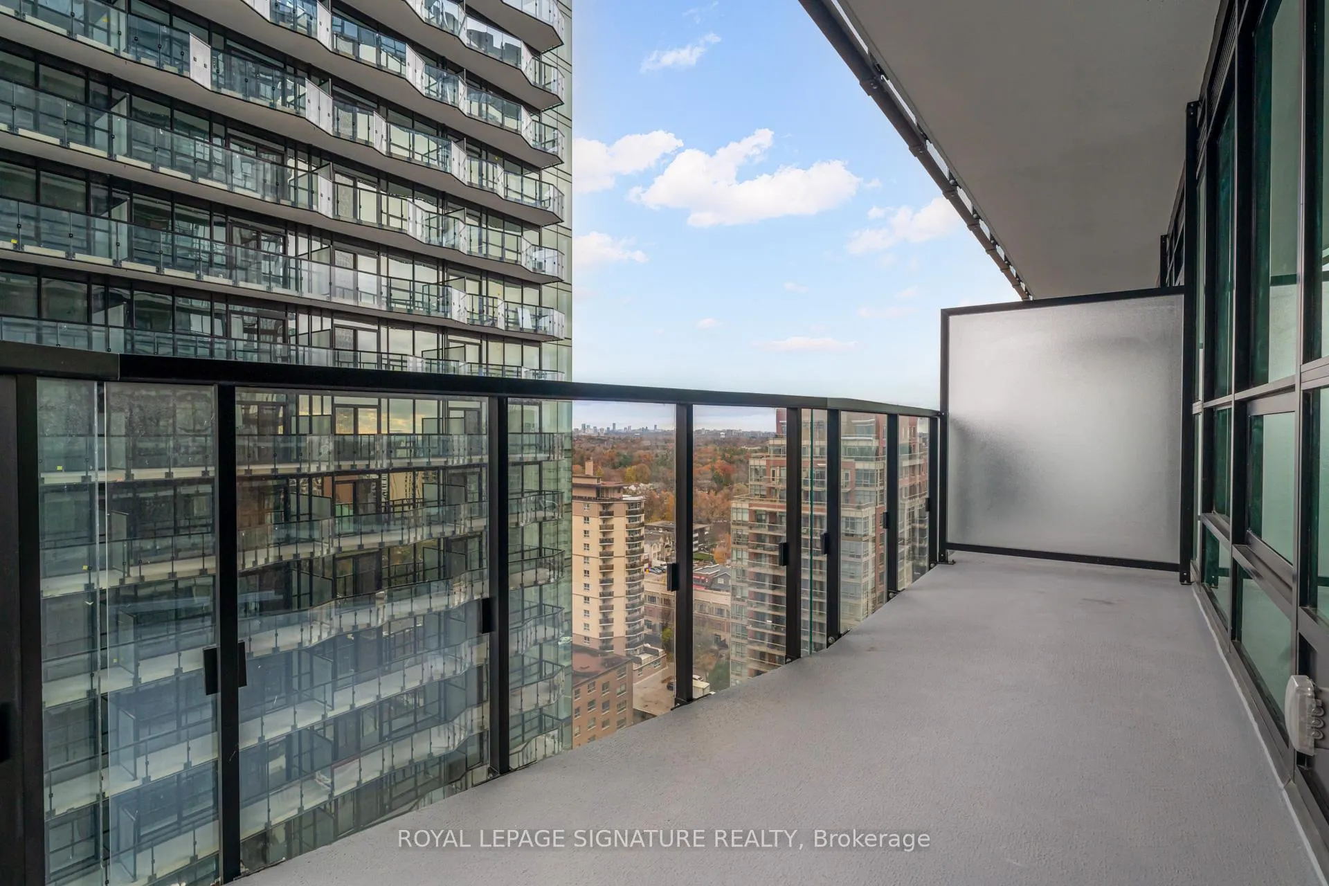 Photo 16 of Unit 1606S, 110 Broadway Avenue, Toronto, Mount Pleasant West — HOMEH