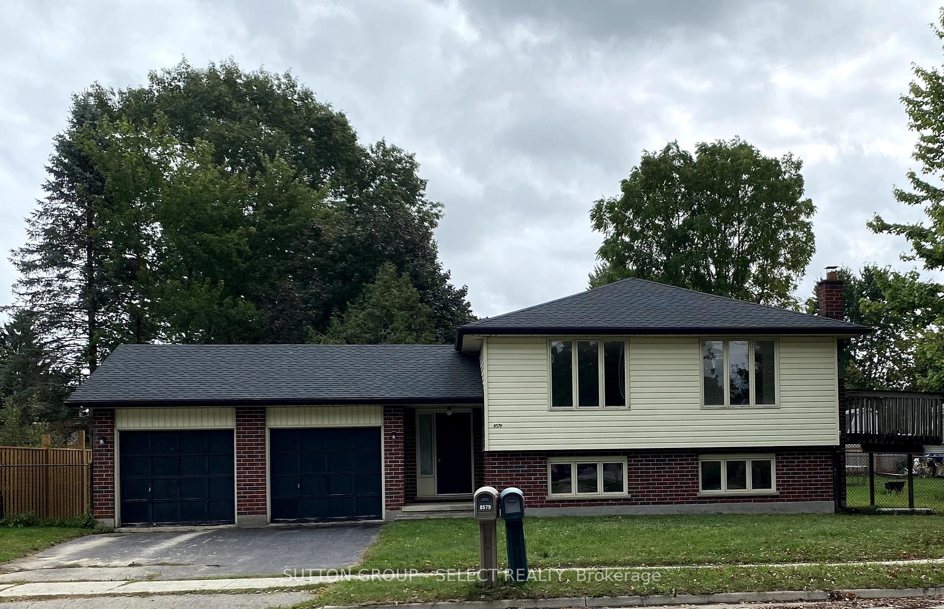 Photo 1 of 8579 Glendon Drive, Strathroy-Caradoc, Mount Brydges — HOMEH