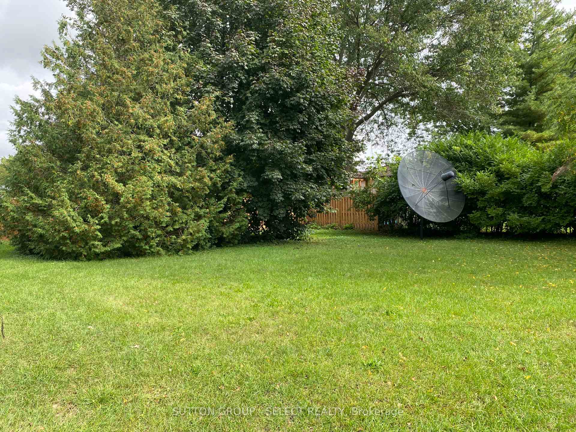 Photo 30 of 8579 Glendon Drive, Strathroy-Caradoc, Mount Brydges — HOMEH