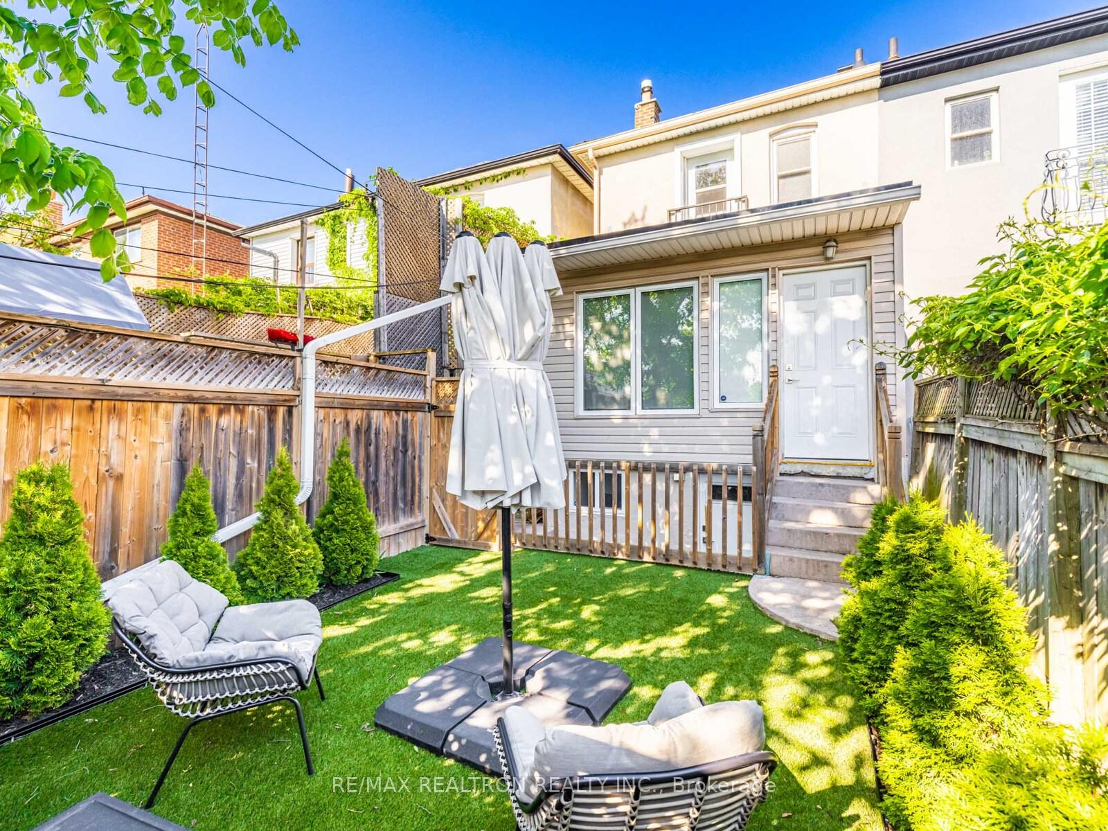 Photo 27 of 640 Winona Drive, Toronto, Oakwood Village — HOMEH