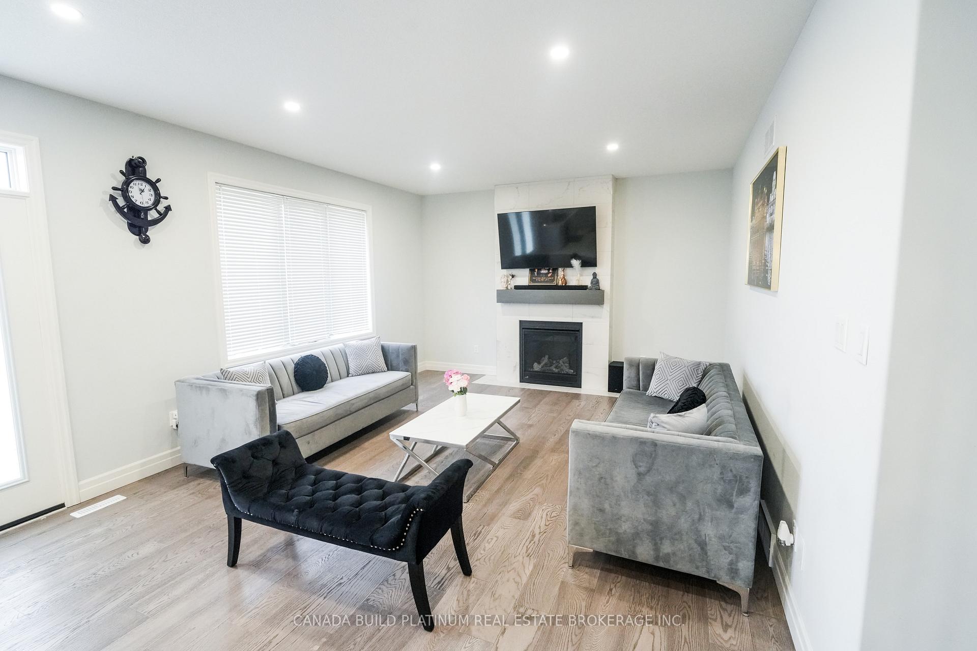 Photo 11 of 188 Boardwalk Way, Thames Centre, Rural Thames Centre — HOMEH