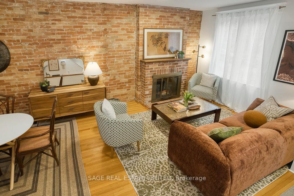 Photo 5 of 45 Palmerston Gardens, Toronto, The Annex — HOMEH