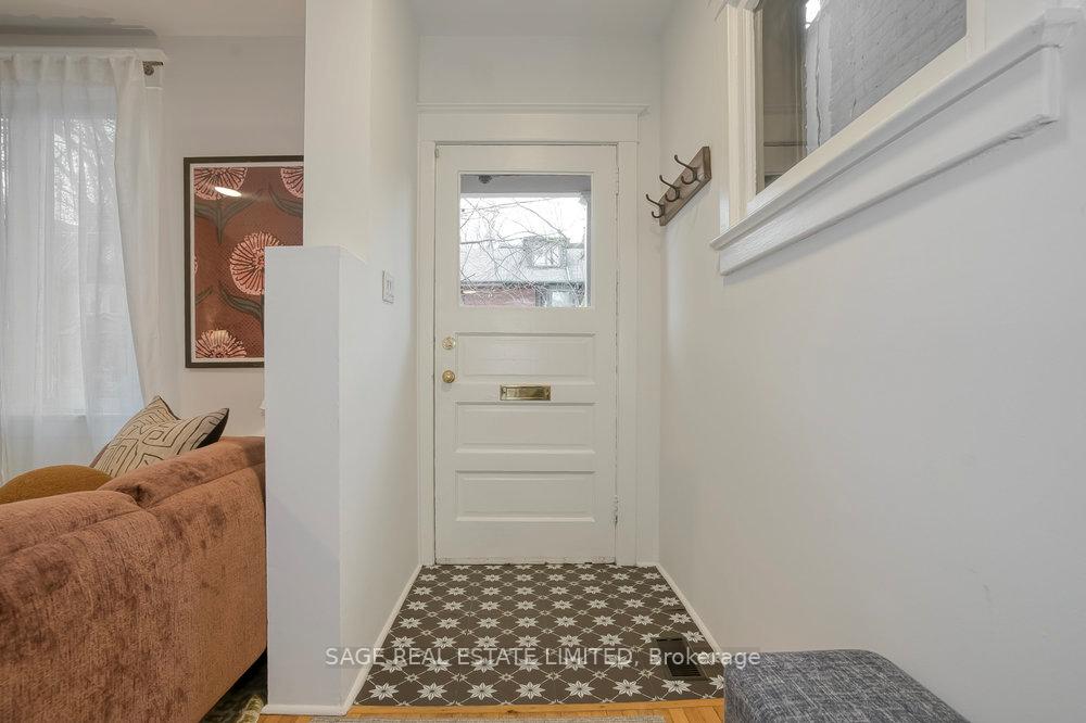 Photo 10 of 45 Palmerston Gardens, Toronto, The Annex — HOMEH