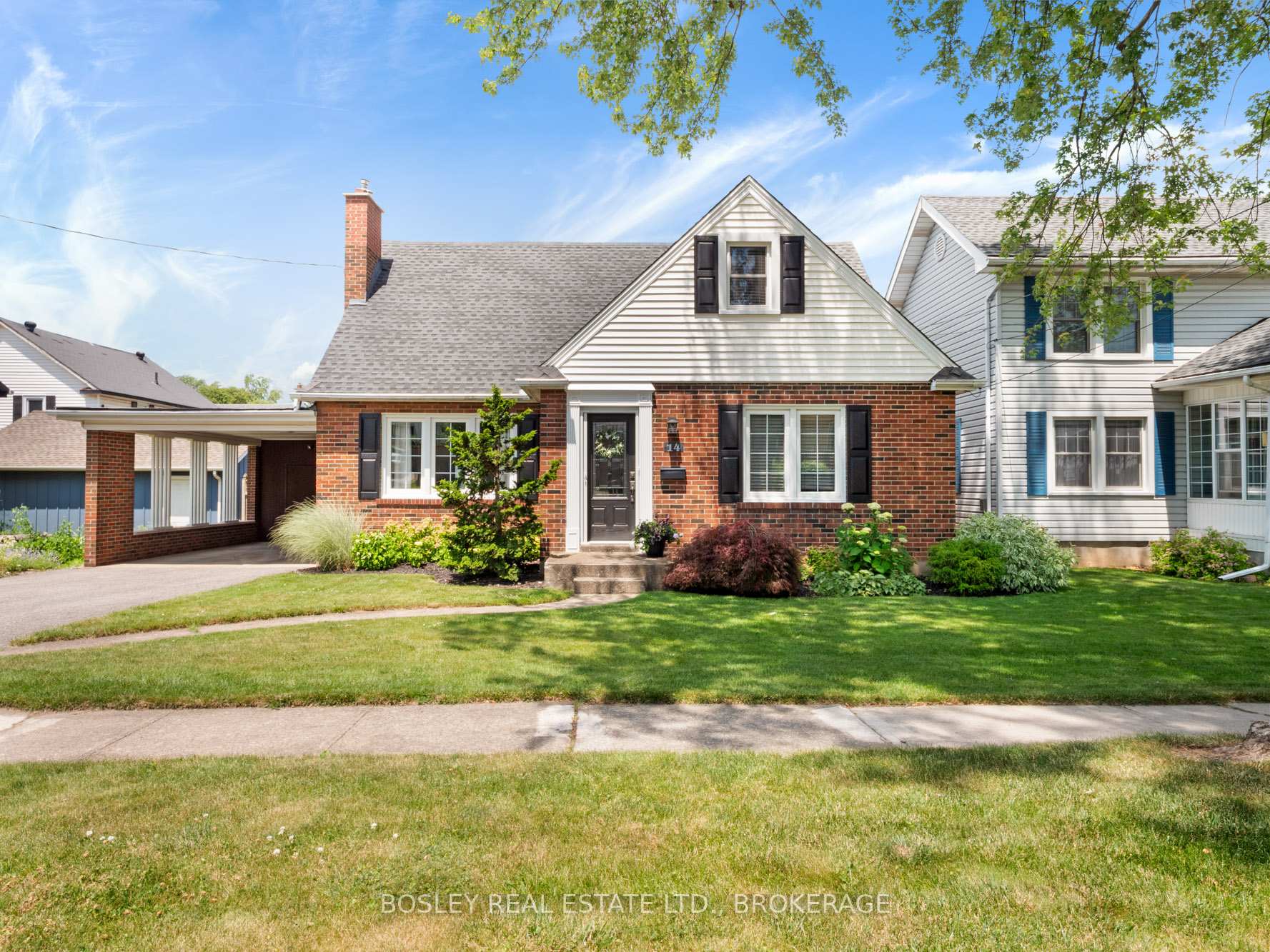 Photo 1 of 14 Vine Street, Thorold, Thorold Downtown — HOMEH