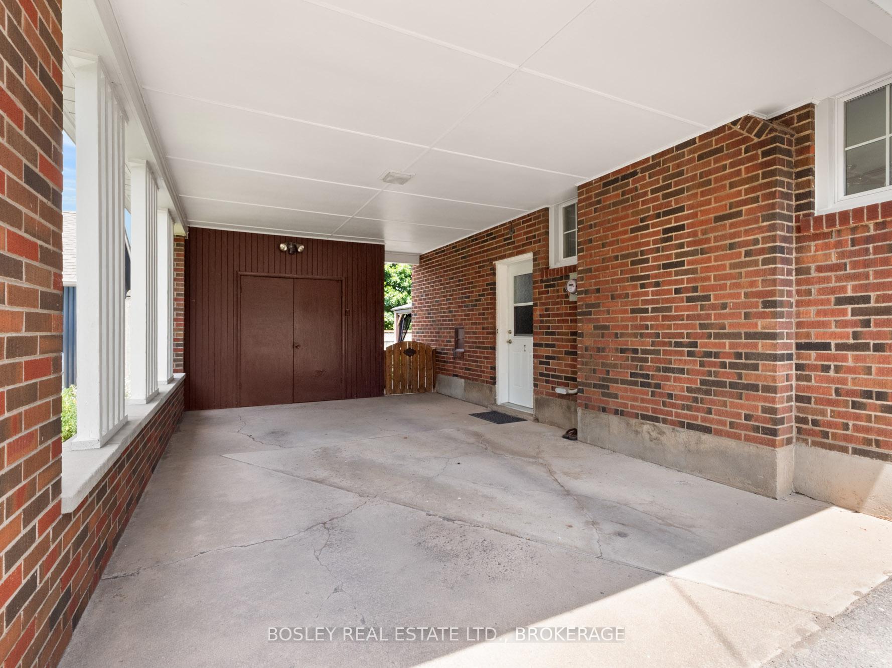 Photo 11 of 14 Vine Street, Thorold, Thorold Downtown — HOMEH
