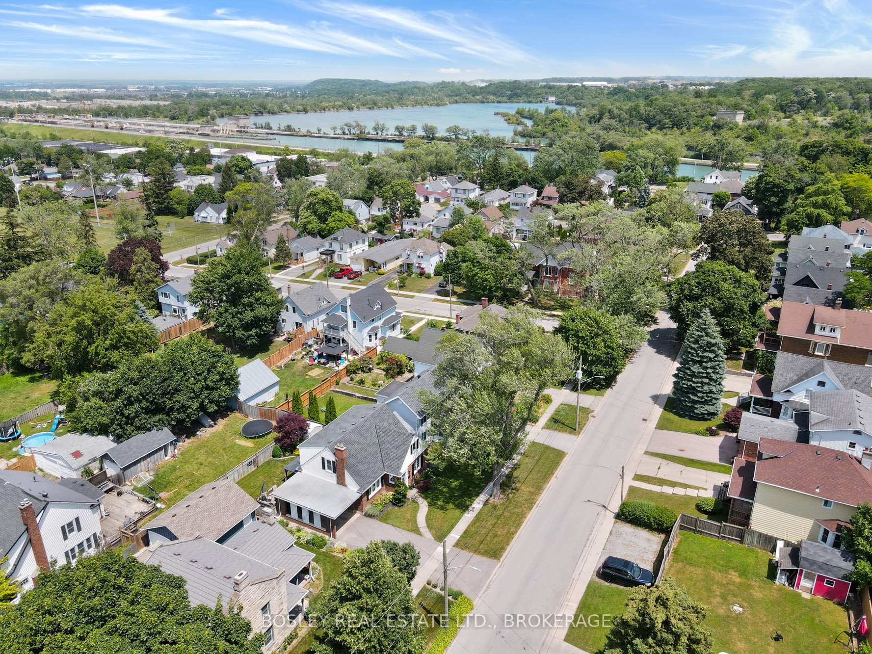 Photo 13 of 14 Vine Street, Thorold, Thorold Downtown — HOMEH
