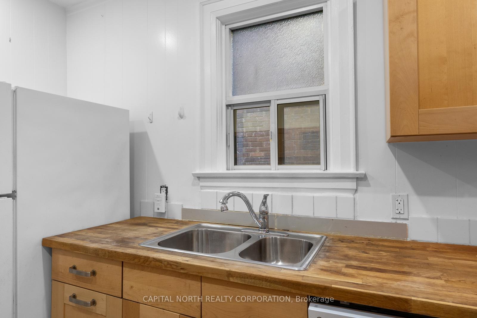 Photo 10 of Unit 1, 47 Robina Avenue, Toronto, Oakwood Village — HOMEH