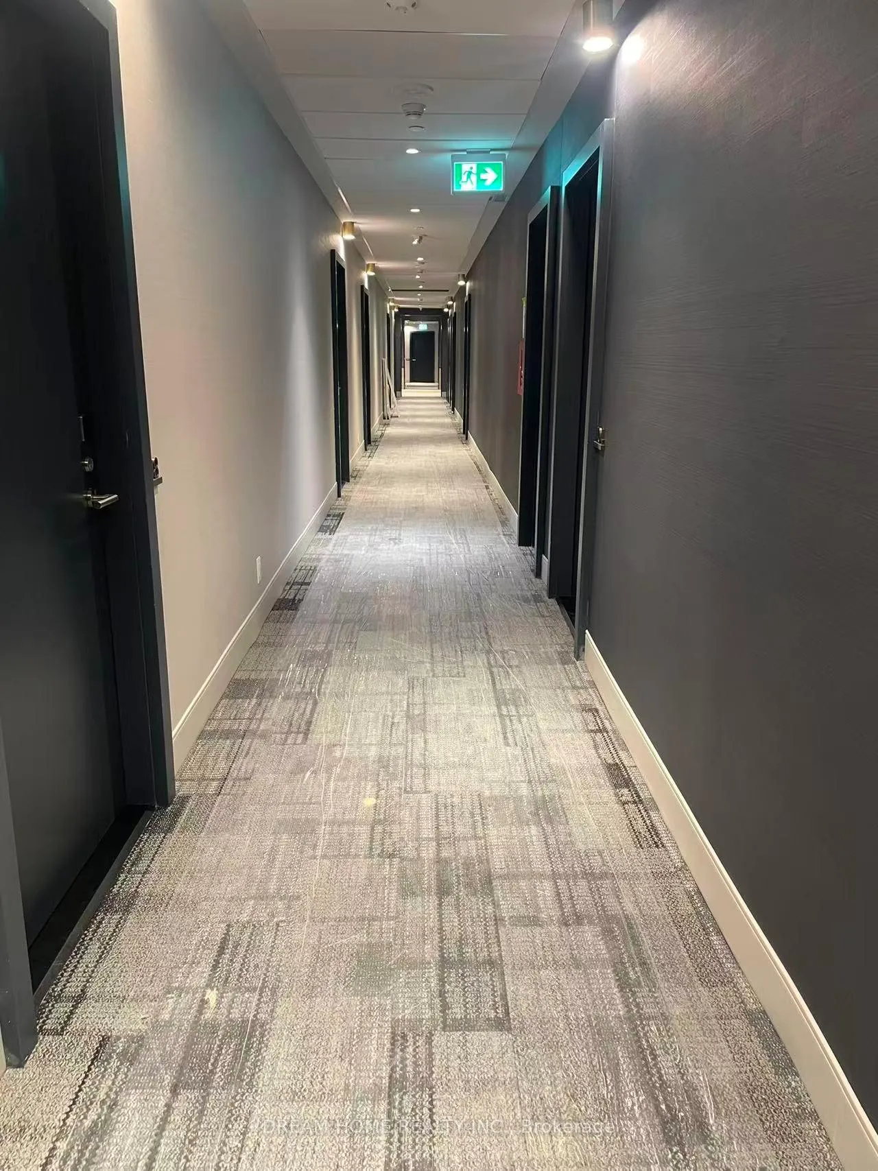 Photo 10 of Unit 408, 65 Broadway Avenue, Toronto, Mount Pleasant West — HOMEH