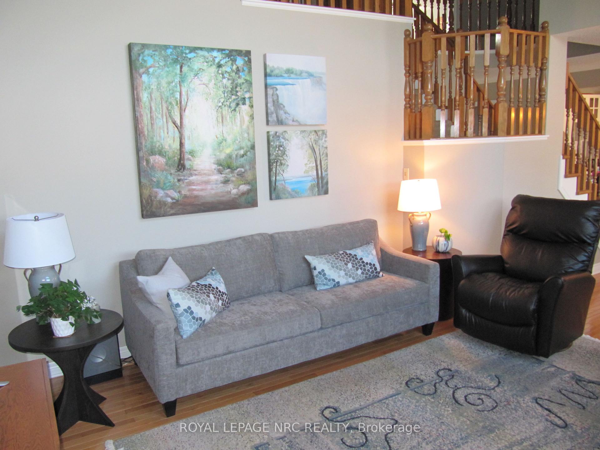 Photo 18 of 36 Honey Locust Circle, Thorold, Confederation Heights — HOMEH