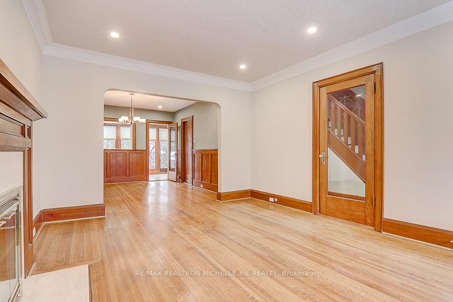 Photo 10 of 270 Greer Road, Toronto, Lawrence Park North — HOMEH