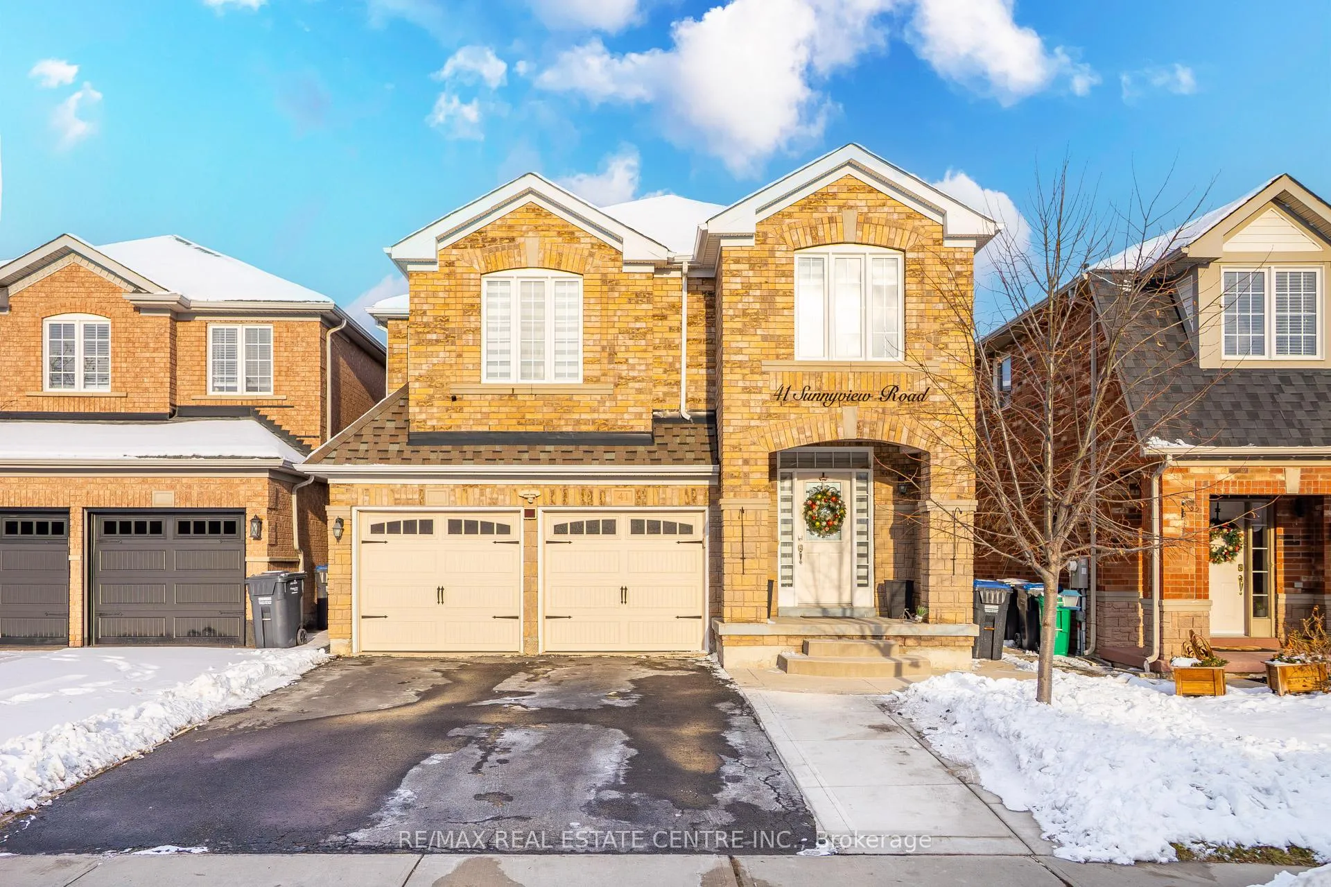 Front of 41 Sunnyview Road
