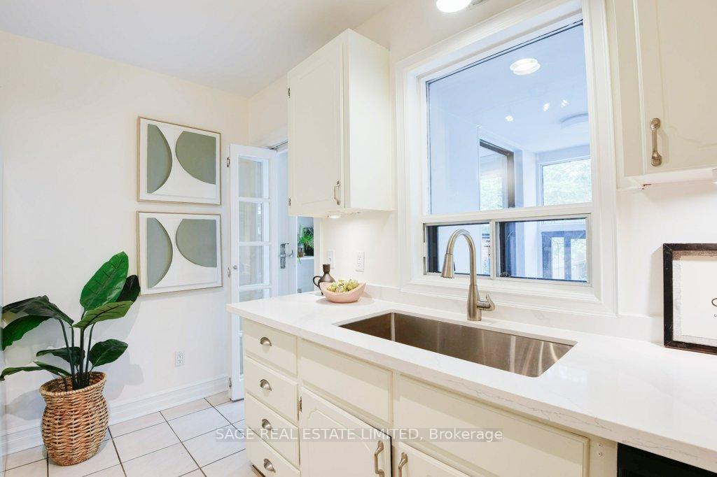 Photo 13 of 36 Alameda Avenue, Toronto, Oakwood Village — HOMEH