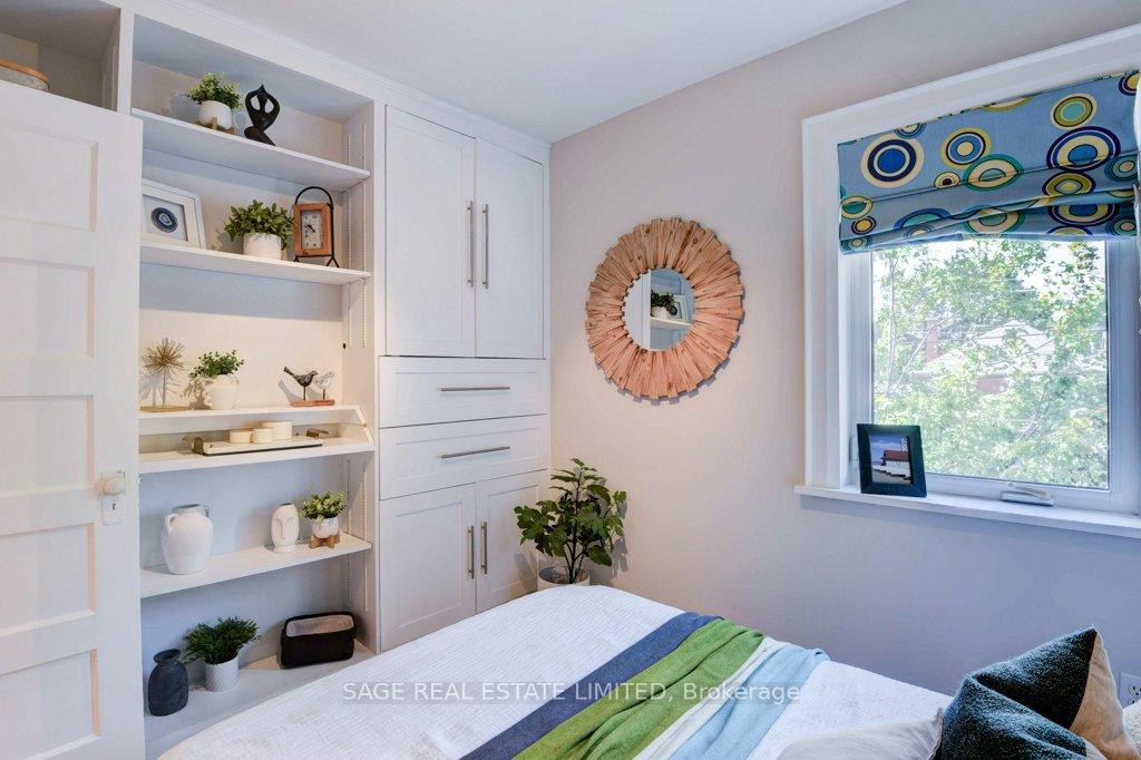 Photo 24 of 36 Alameda Avenue, Toronto, Oakwood Village — HOMEH