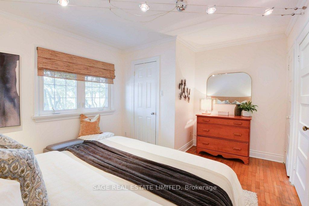 Photo 34 of 36 Alameda Avenue, Toronto, Oakwood Village — HOMEH