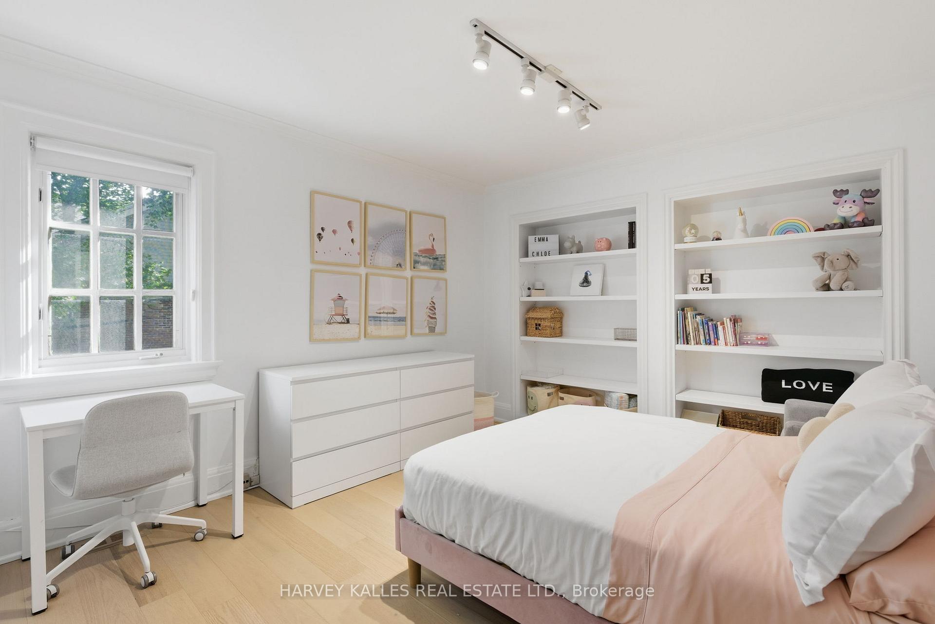 Photo 18 of 29 Glenarden Road, Toronto, Forest Hill North — HOMEH