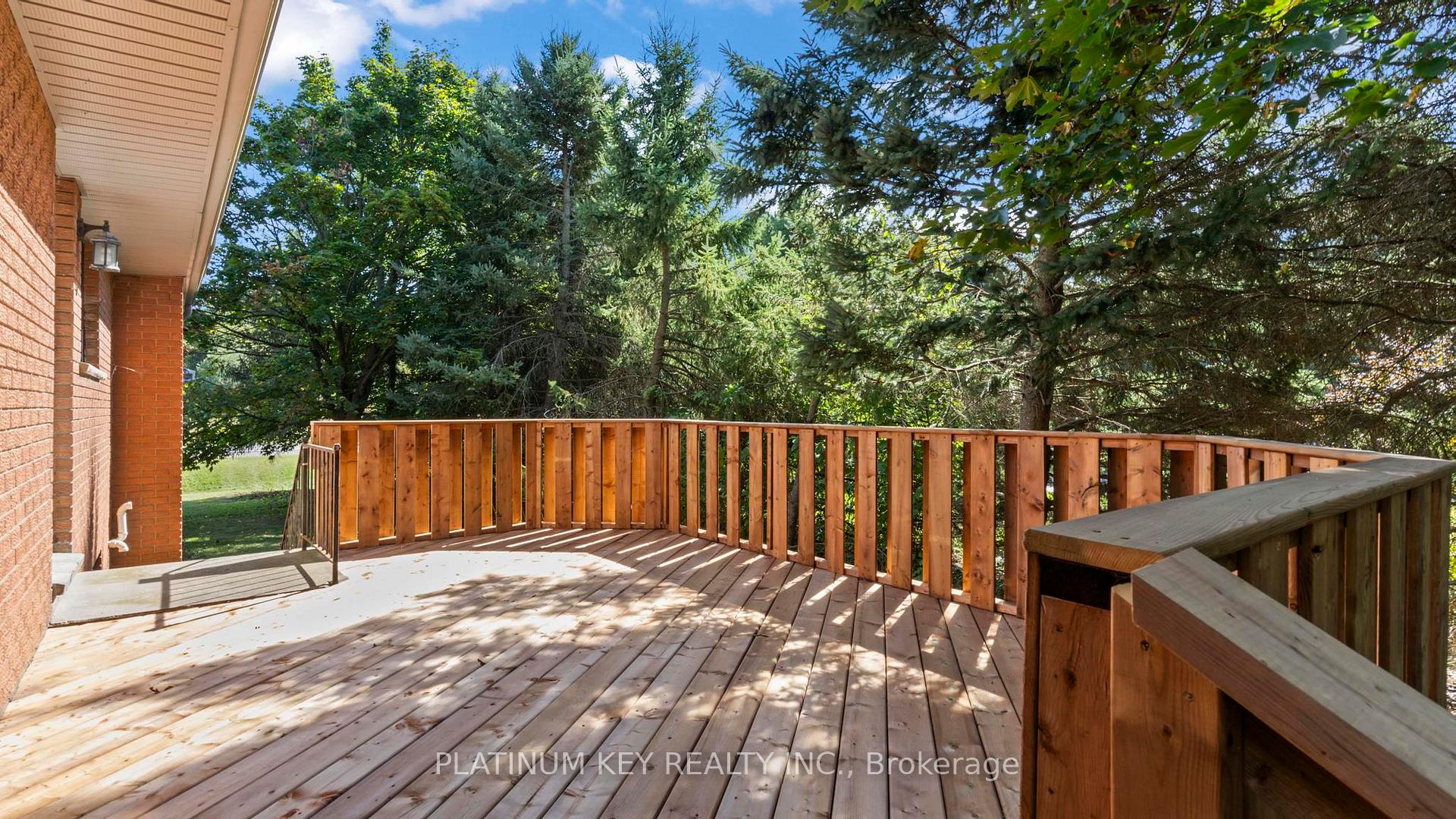 Photo 36 of 8846 Glendon Drive, Strathroy-Caradoc, Mount Brydges — HOMEH