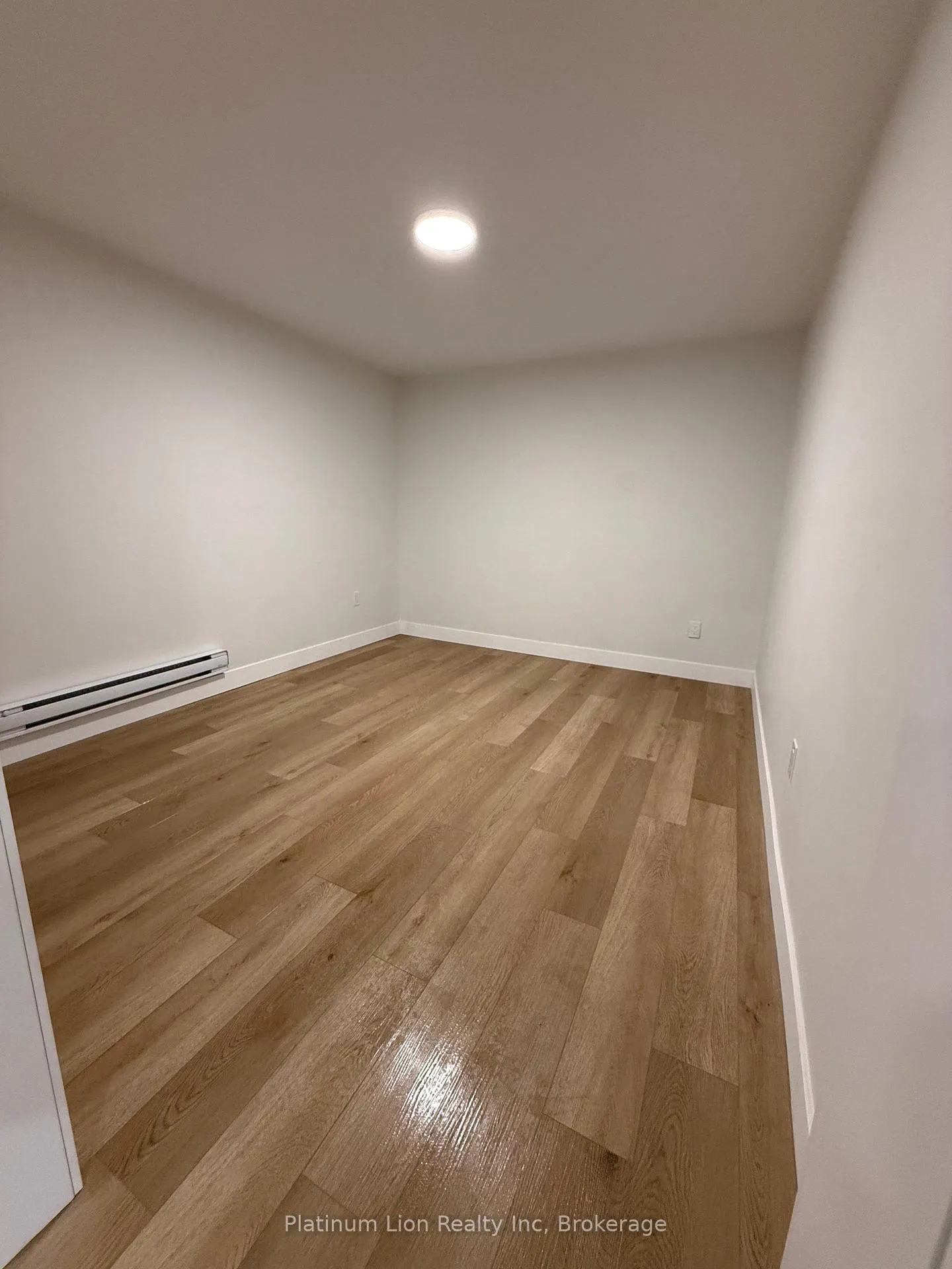 Photo 3 of Unit 73C, 69 Hellems Avenue, Welland, Welland Downtown — HOMEH