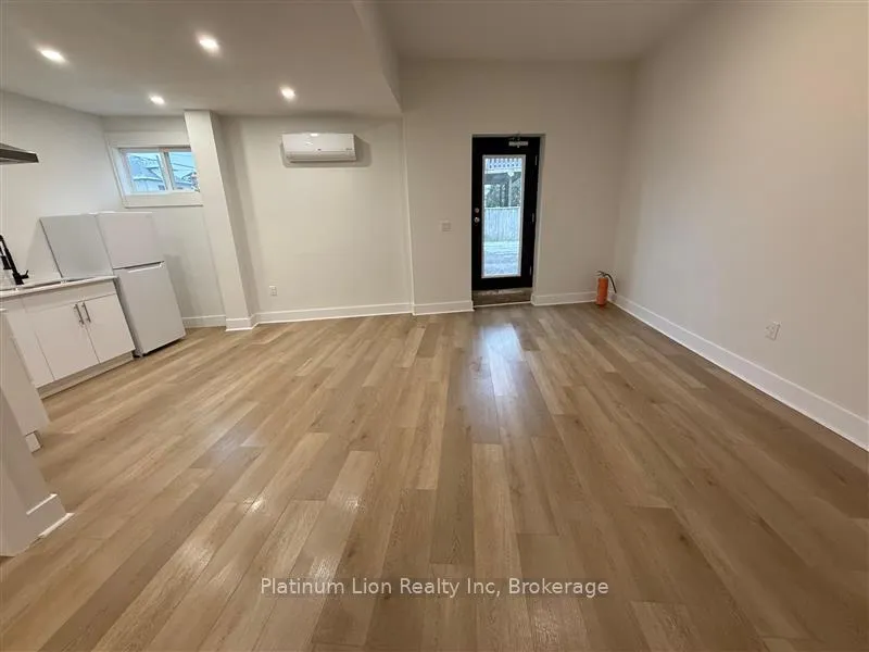 Photo 5 of Unit 73C, 69 Hellems Avenue, Welland, Welland Downtown — HOMEH