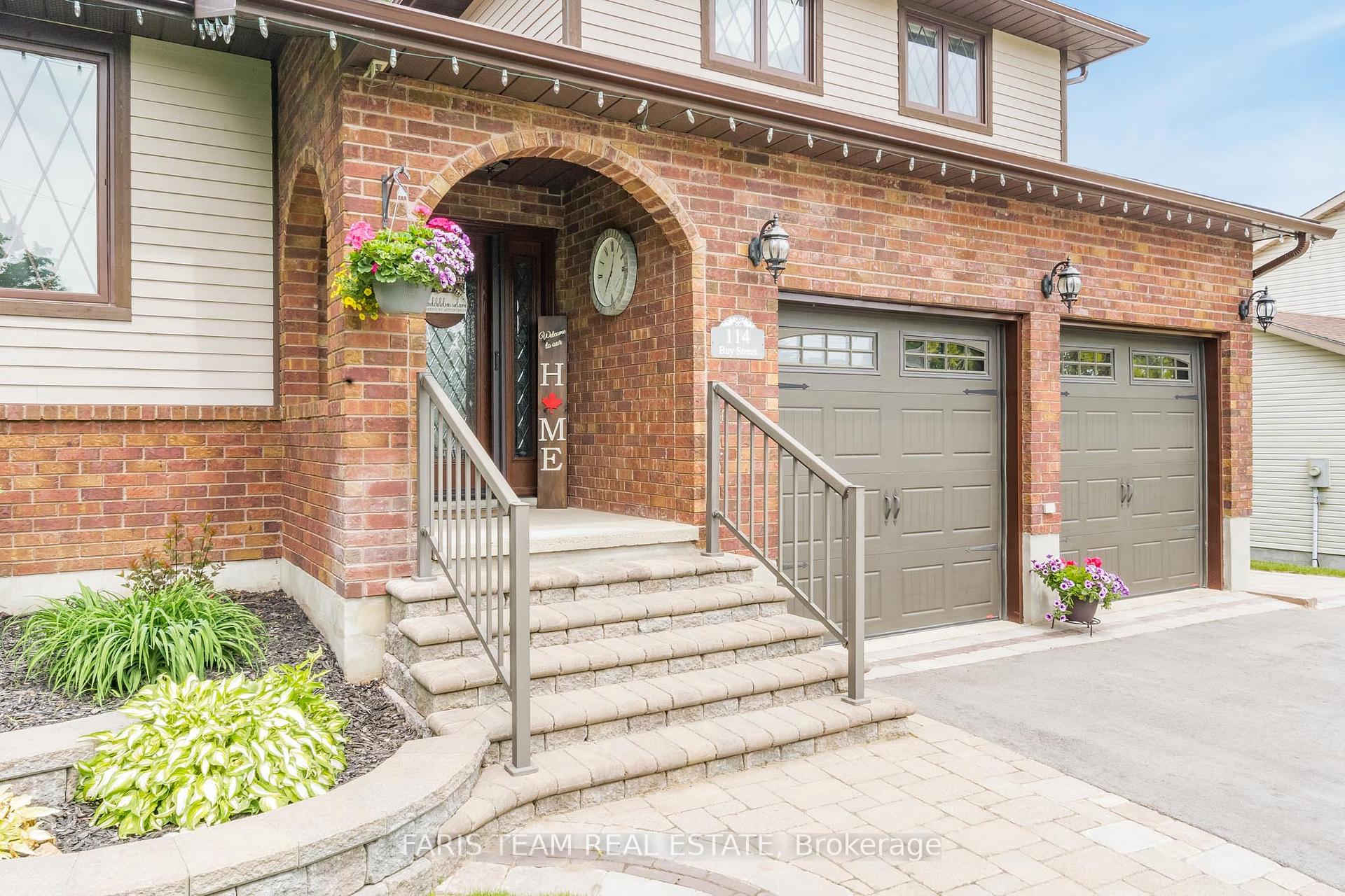 Photo 3 of 114 Bay Street, Tay, Victoria Harbour — HOMEH