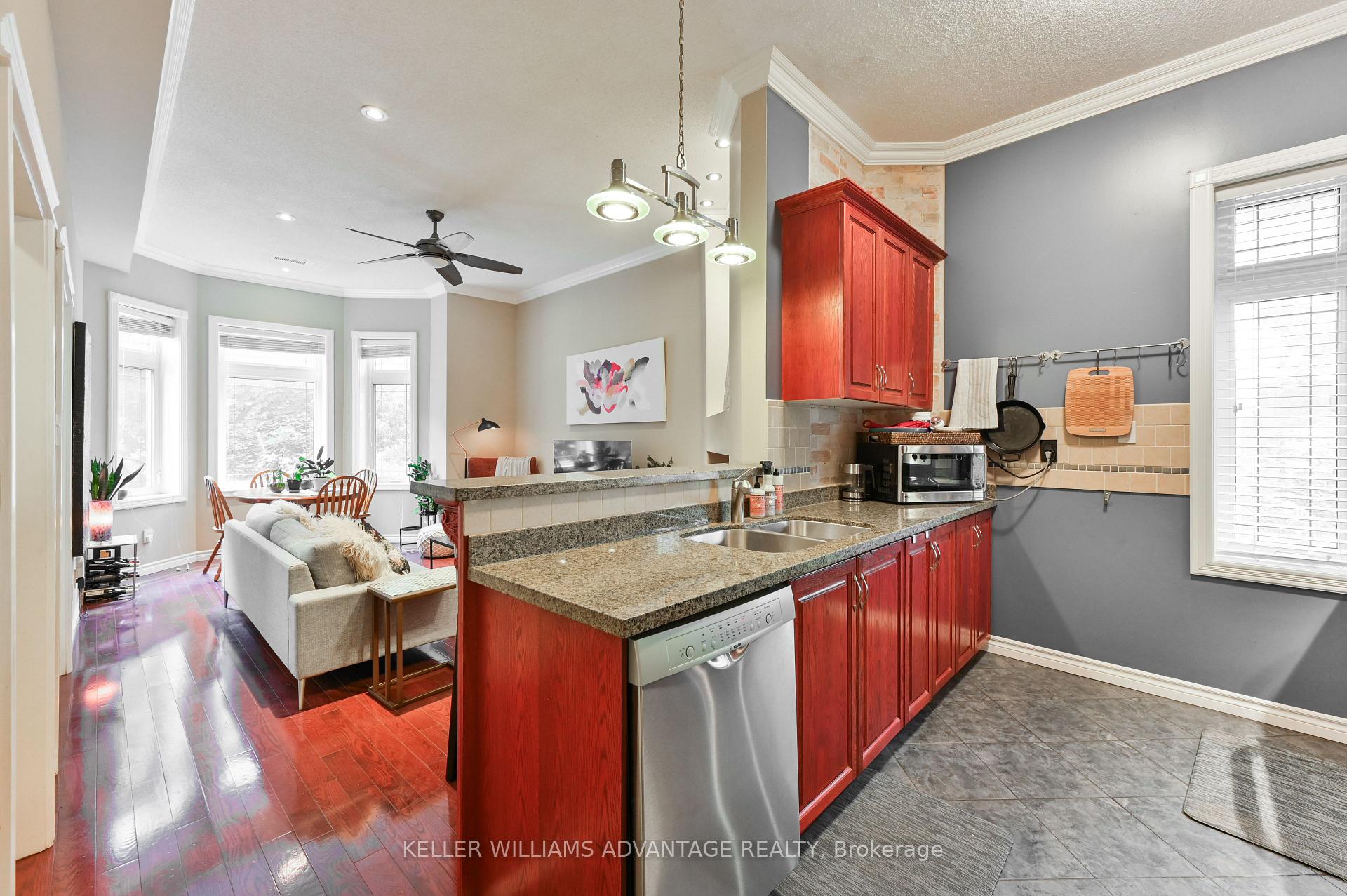 Photo 6 of Unit 2, 43 Huntley Street, Toronto, Cabbagetown-South St. James Town — HOMEH