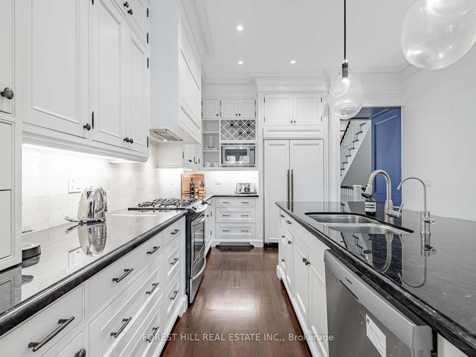 Photo 11 of 56 Lonsdale Road, Toronto, Yonge-St. Clair — HOMEH