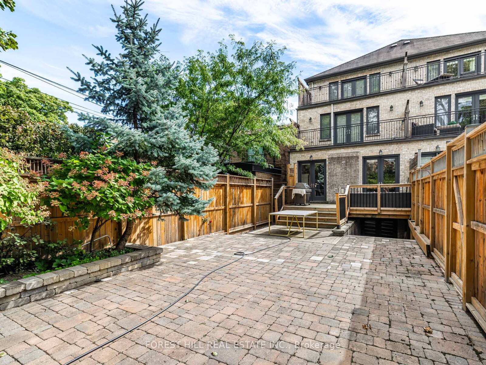 Photo 34 of 56 Lonsdale Road, Toronto, Yonge-St. Clair — HOMEH