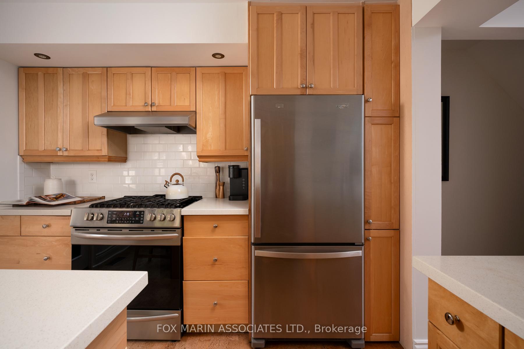Photo 14 of 29 Hiltz Avenue, Toronto, South Riverdale — HOMEH