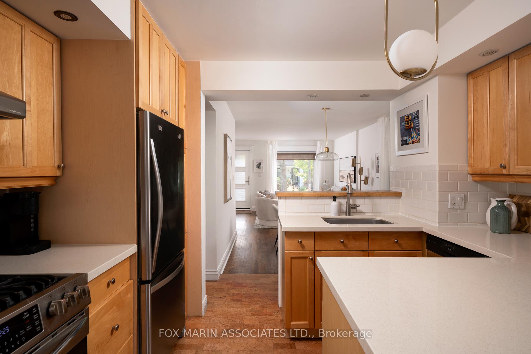 Photo 16 of 29 Hiltz Avenue, Toronto, South Riverdale — HOMEH