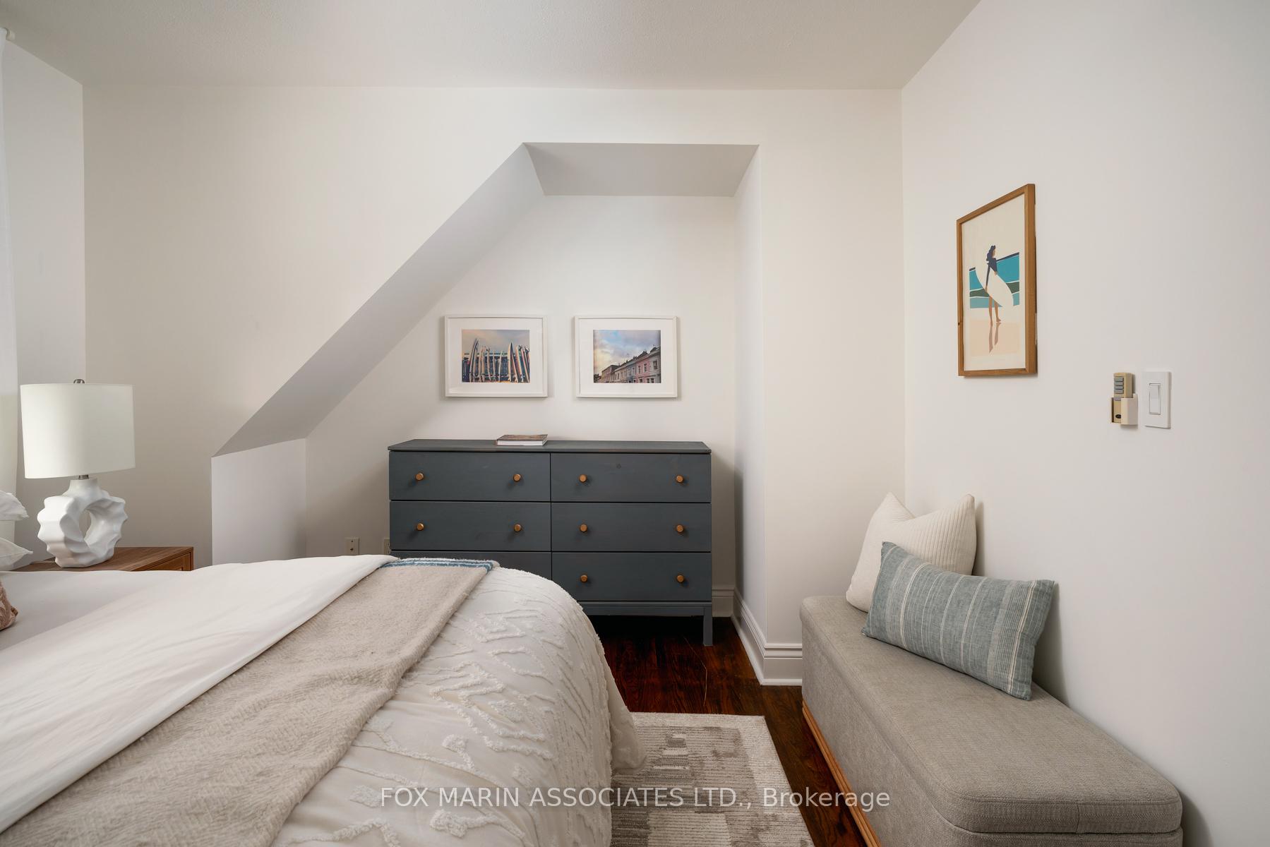 Photo 23 of 29 Hiltz Avenue, Toronto, South Riverdale — HOMEH