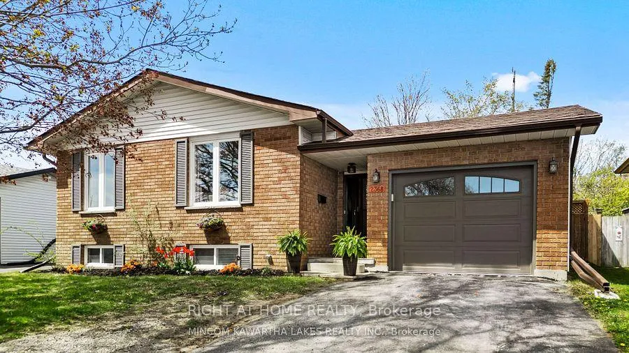 Photo 1 of 2368 Mountland Drive, Peterborough, Monaghan Ward 2 — HOMEH