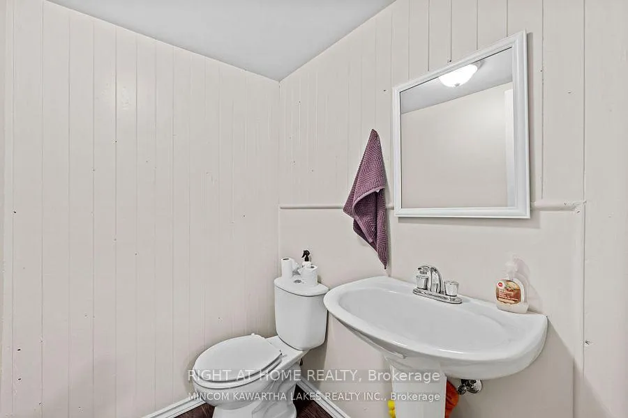 Photo 6 of 2368 Mountland Drive, Peterborough, Monaghan Ward 2 — HOMEH