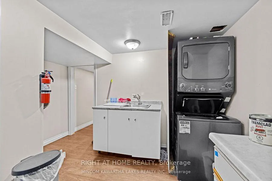 Photo 9 of 2368 Mountland Drive, Peterborough, Monaghan Ward 2 — HOMEH