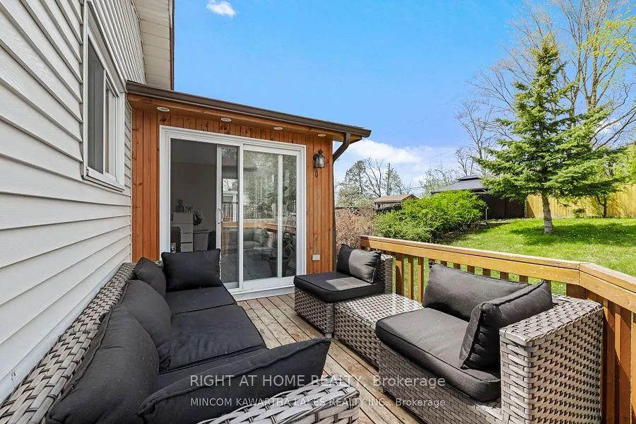 Photo 15 of 2368 Mountland Drive, Peterborough, Monaghan Ward 2 — HOMEH