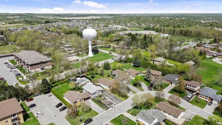 Photo 18 of 2368 Mountland Drive, Peterborough, Monaghan Ward 2 — HOMEH