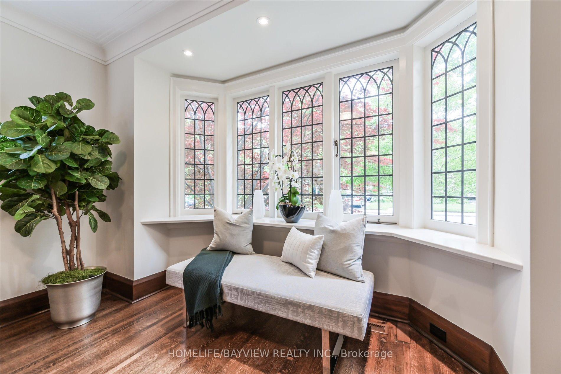 Photo 4 of 262 Lytton Boulevard, Toronto, Lawrence Park South — HOMEH