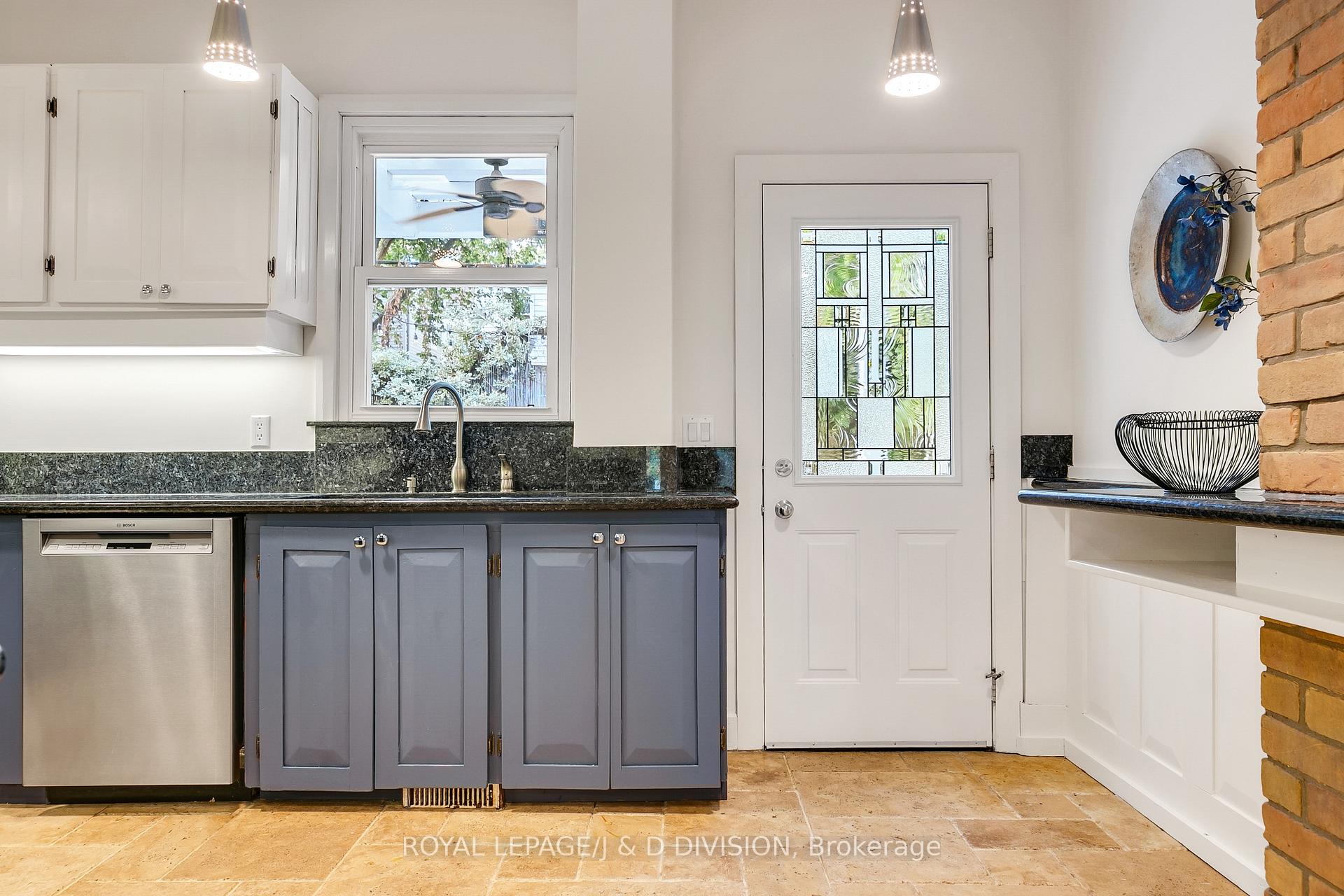 Photo 20 of 44 Dingwall Avenue, Toronto, Blake-Jones — HOMEH