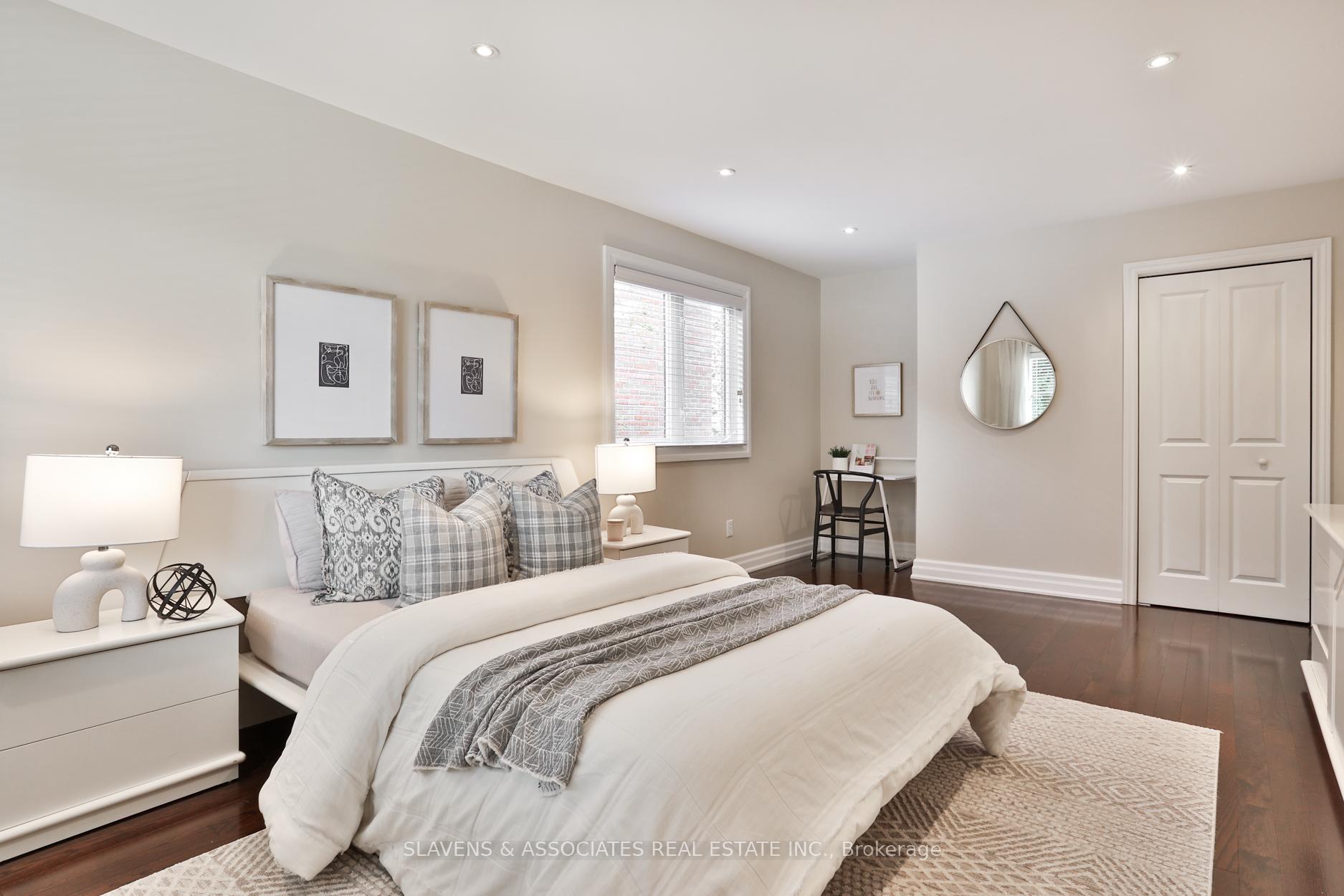 Photo 23 of 32 Hillmount Avenue, Toronto, Englemount-Lawrence — HOMEH