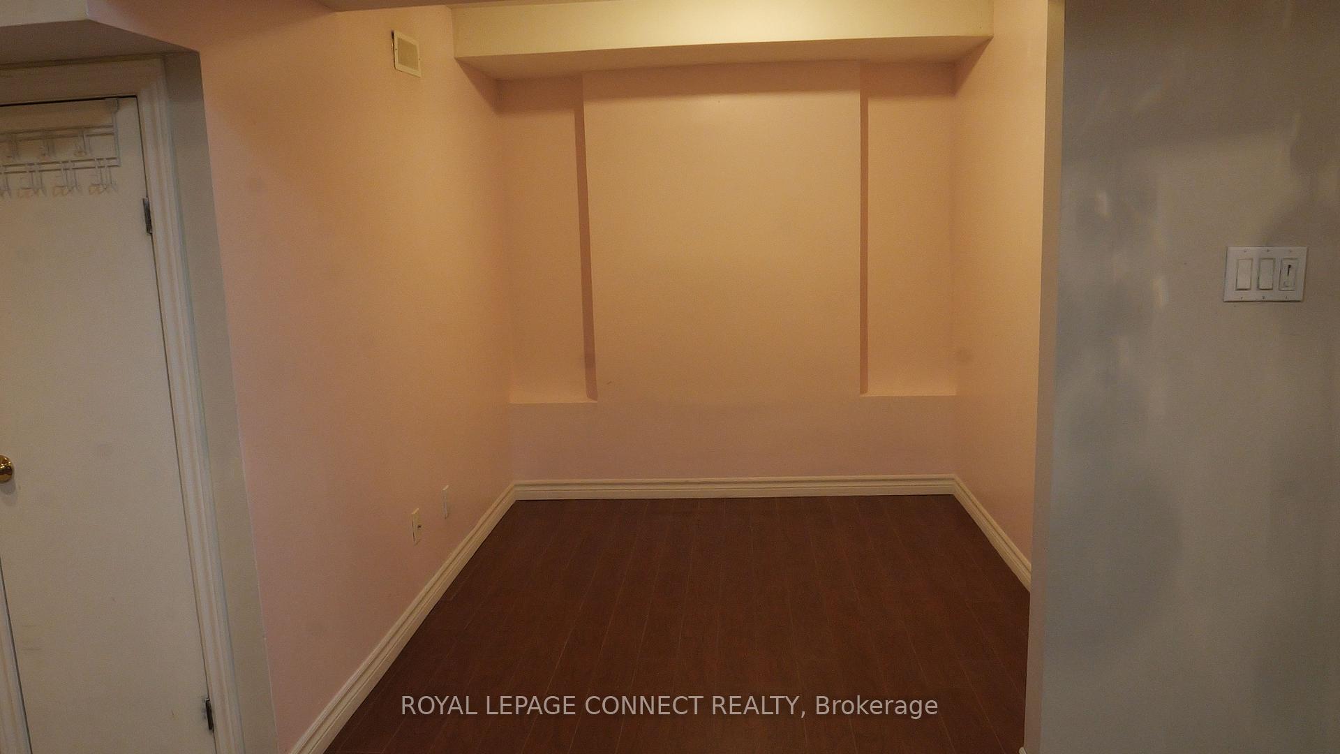 Photo 6 of Unit Bsmt, 302 Springdale Boulevard, Toronto, Danforth Village-East York — HOMEH