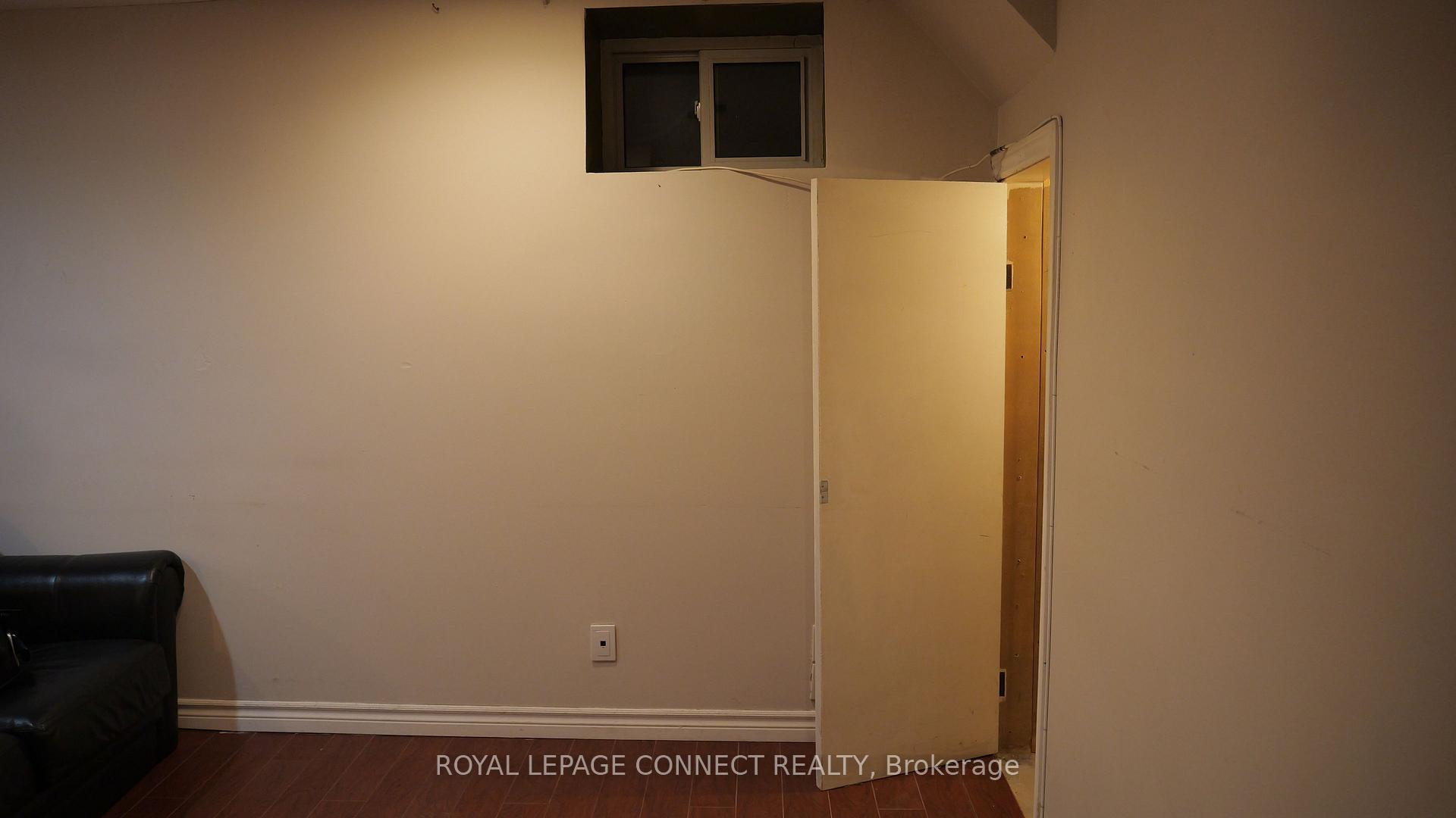 Photo 7 of Unit Bsmt, 302 Springdale Boulevard, Toronto, Danforth Village-East York — HOMEH